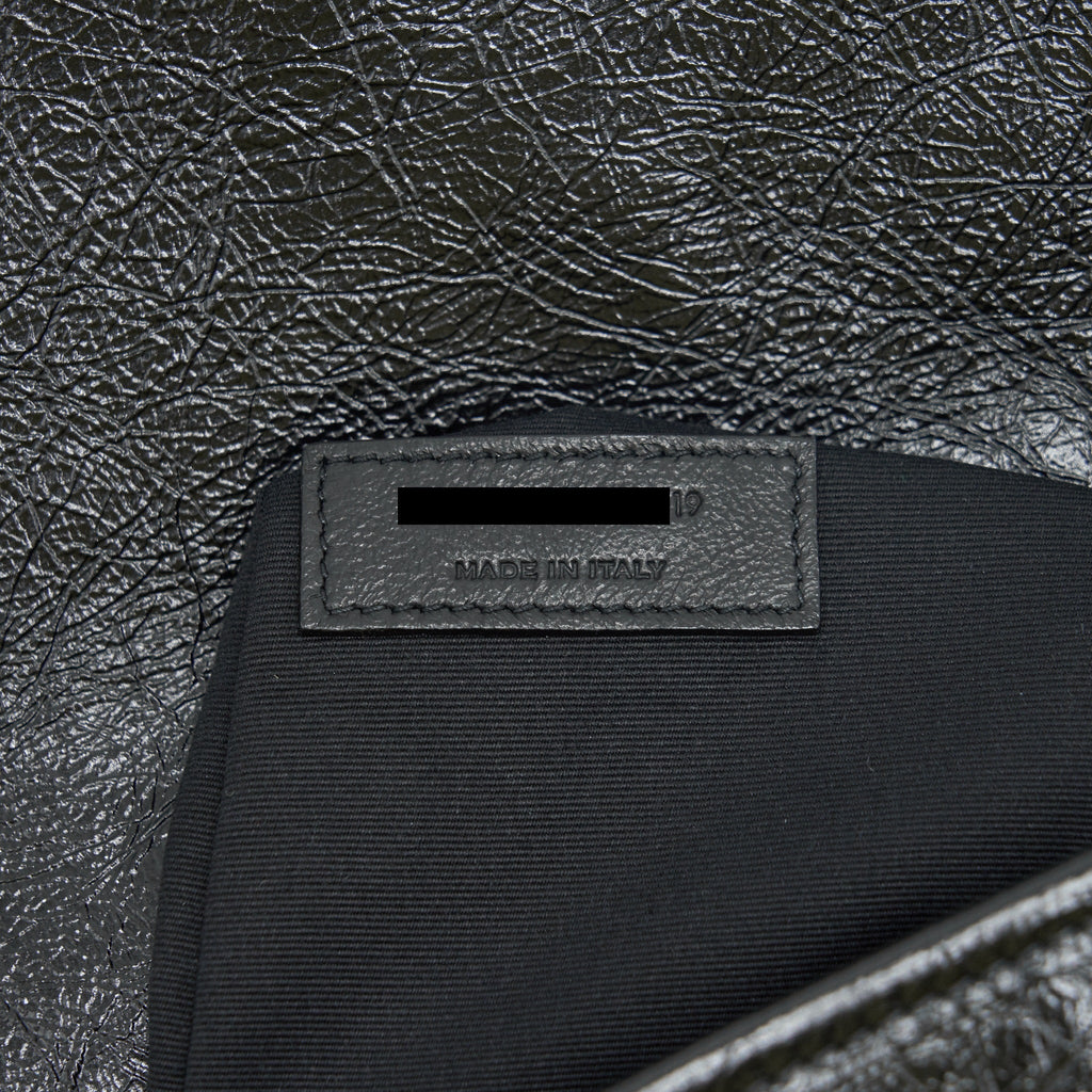 saint-laurent-ysl-niki-baby-bag-black-with-black-hardware