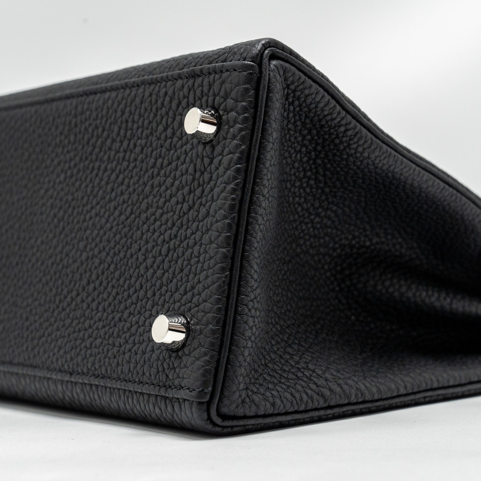 hermes-kelly-28-togo-black-shw-stamp-w