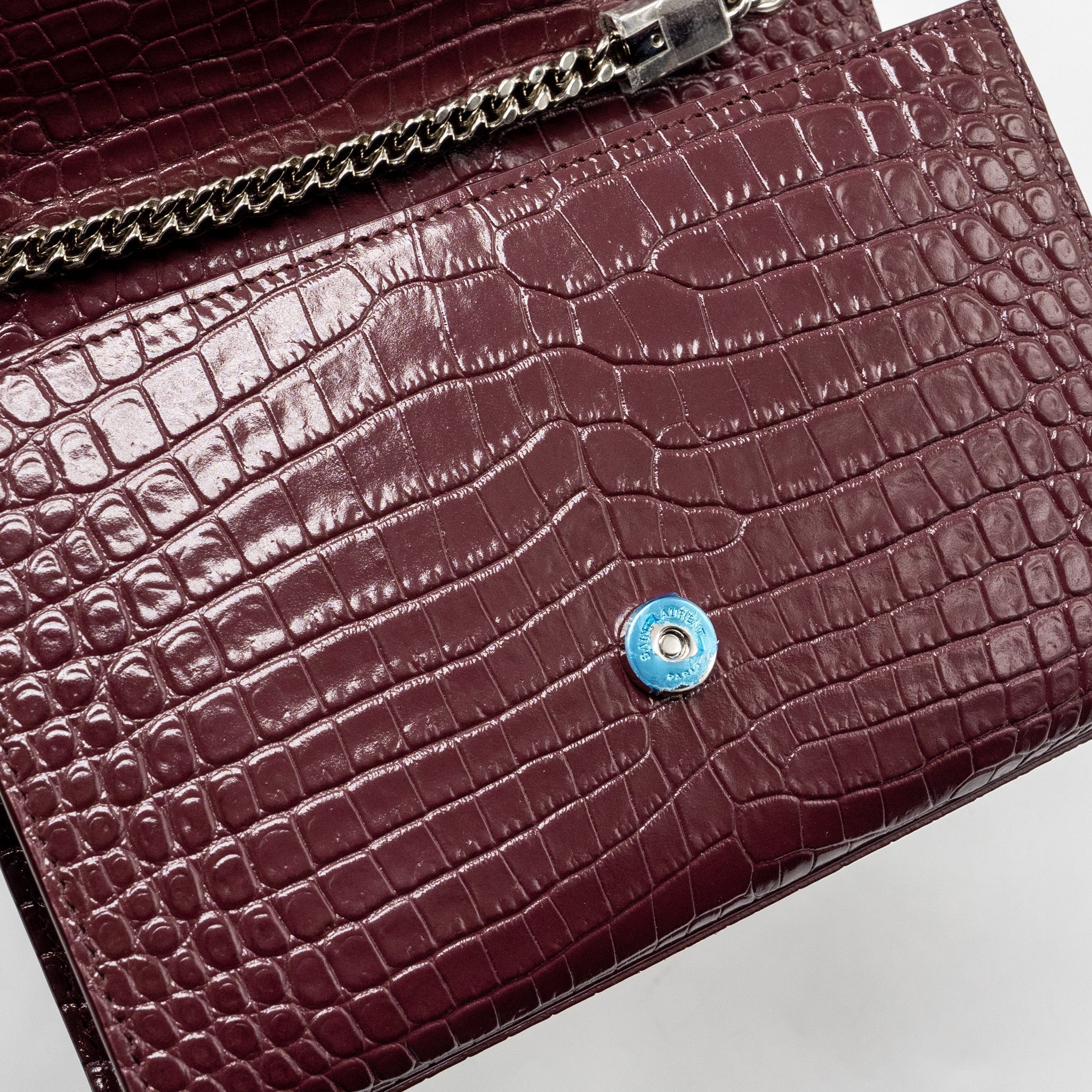 saint-laurent-ysl-kate-bag-croc-embossed-calfskin-burgundy-shw