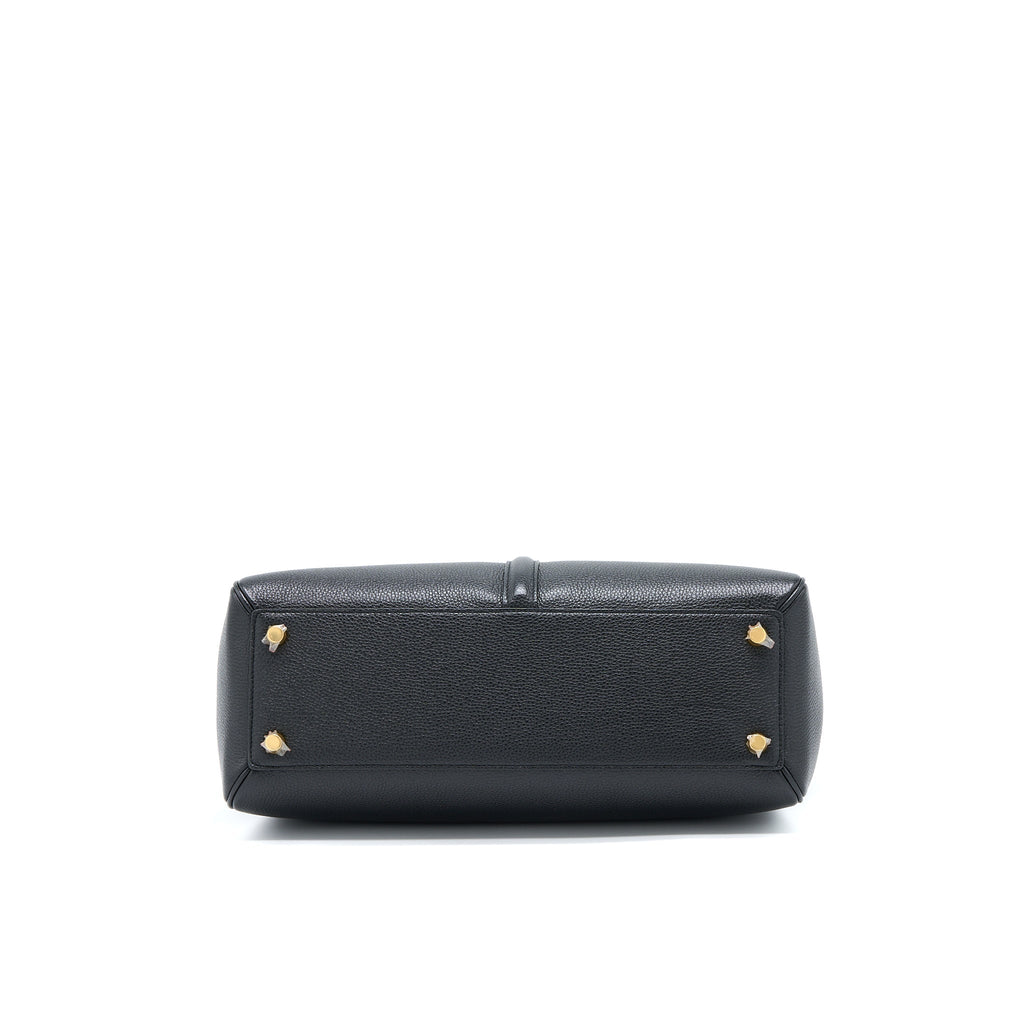celine-16-bag-grained-calfskin-black-ghw