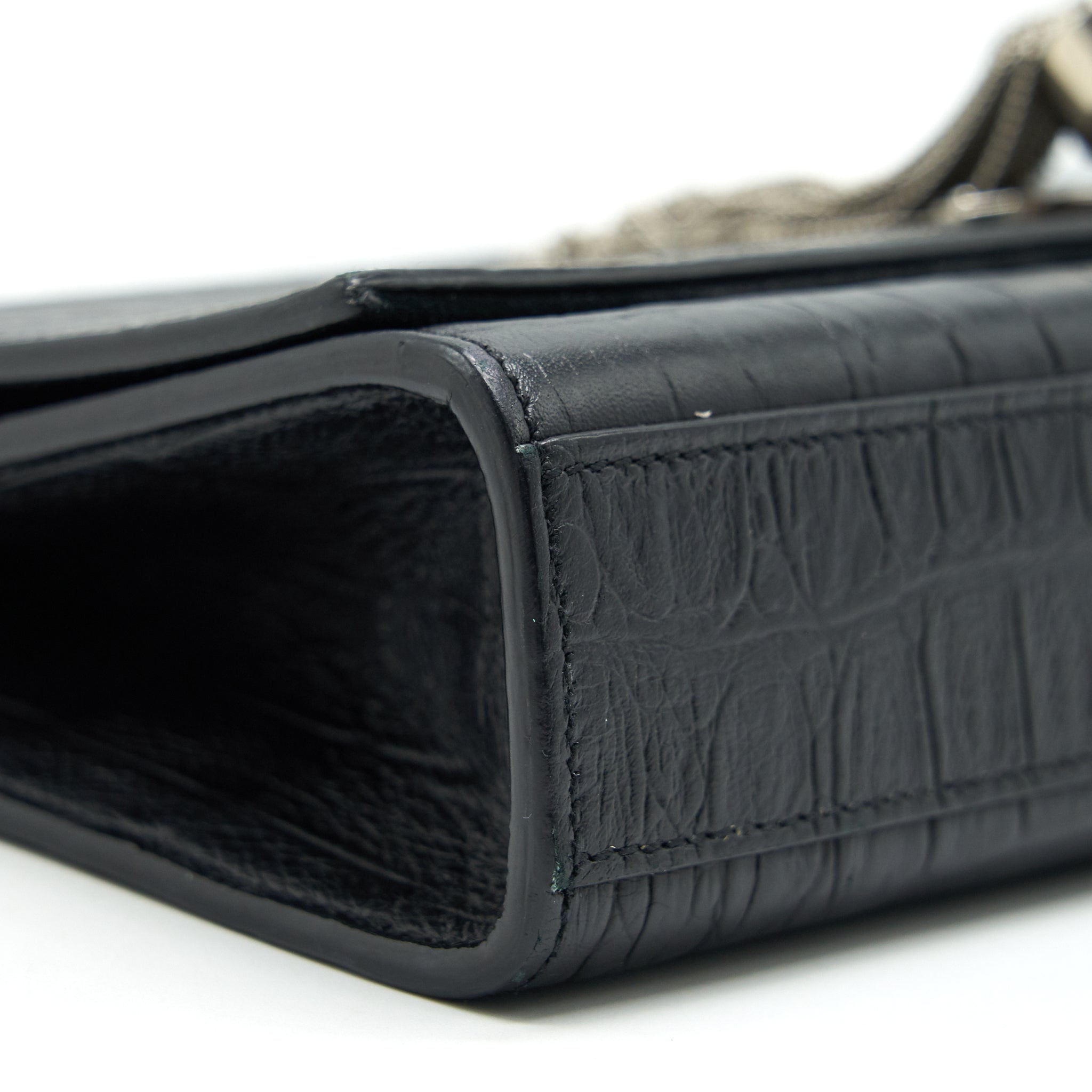 saint-laurent-medium-kate-with-tassel-croc-embossed-calfskin-black-shw