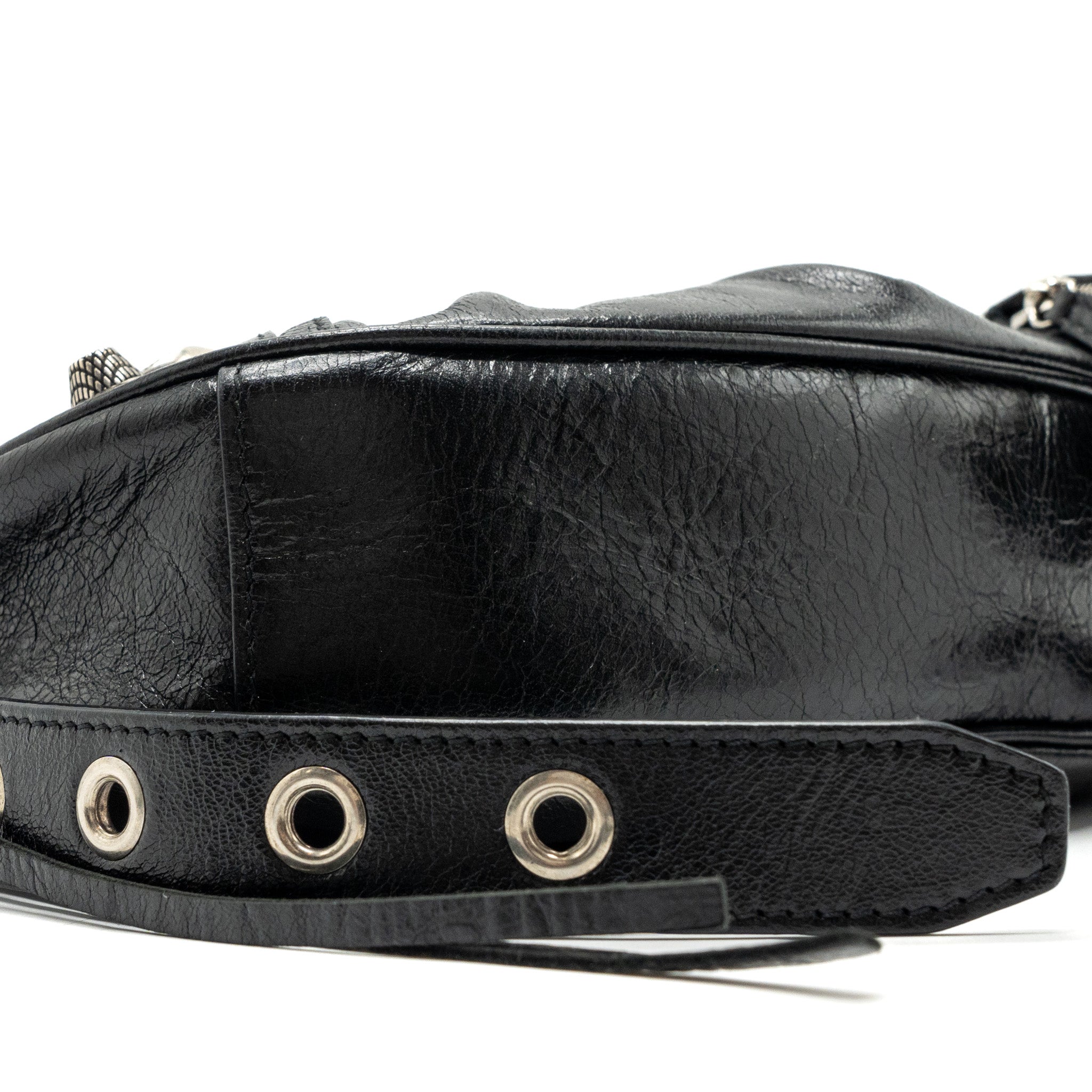 balenciaga-le-carbo-xs-shoulder-bag-lambskin-black-shw