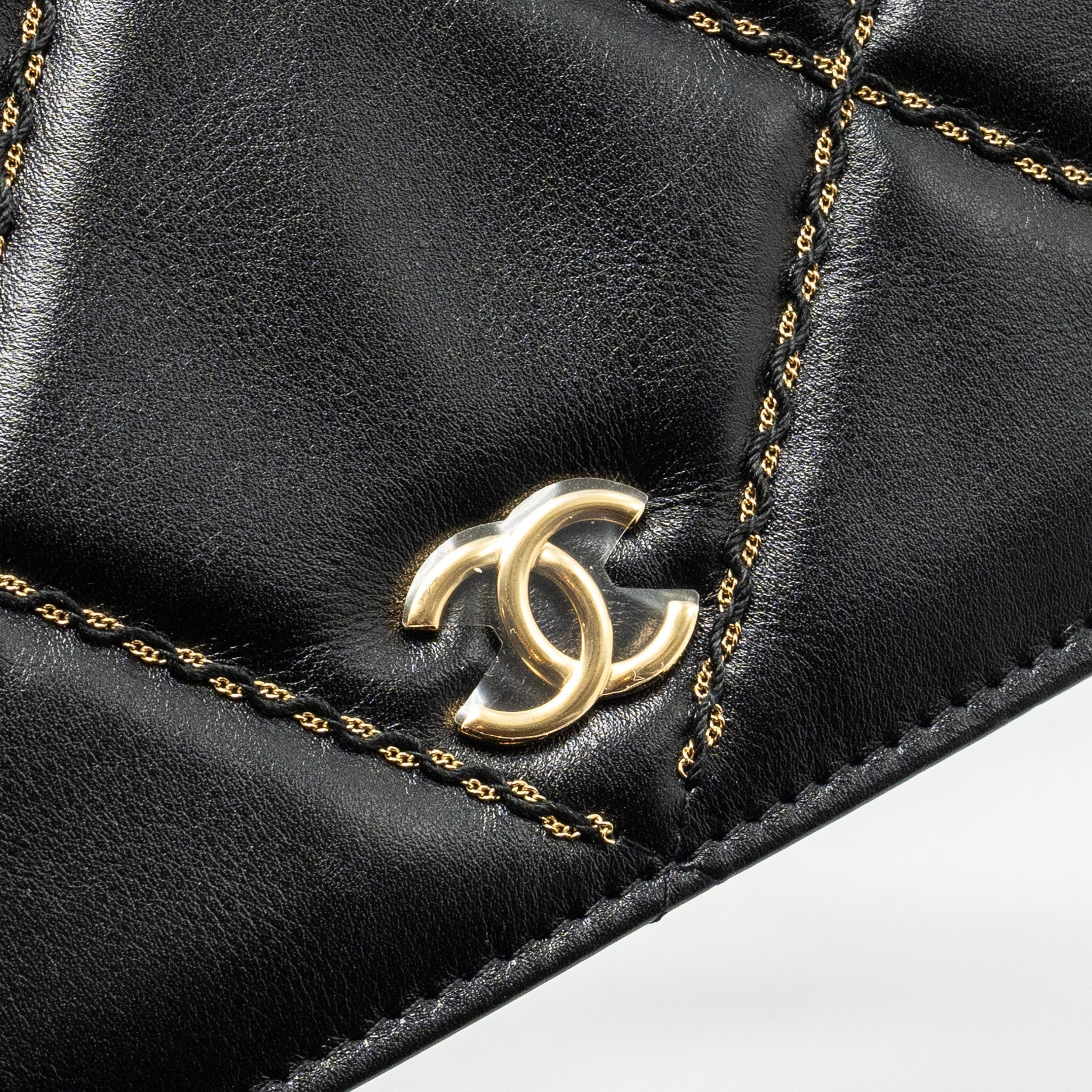 chanel-quilted-wallet-on-chain-shiny-calfskin-black-ghw-microchip-copy
