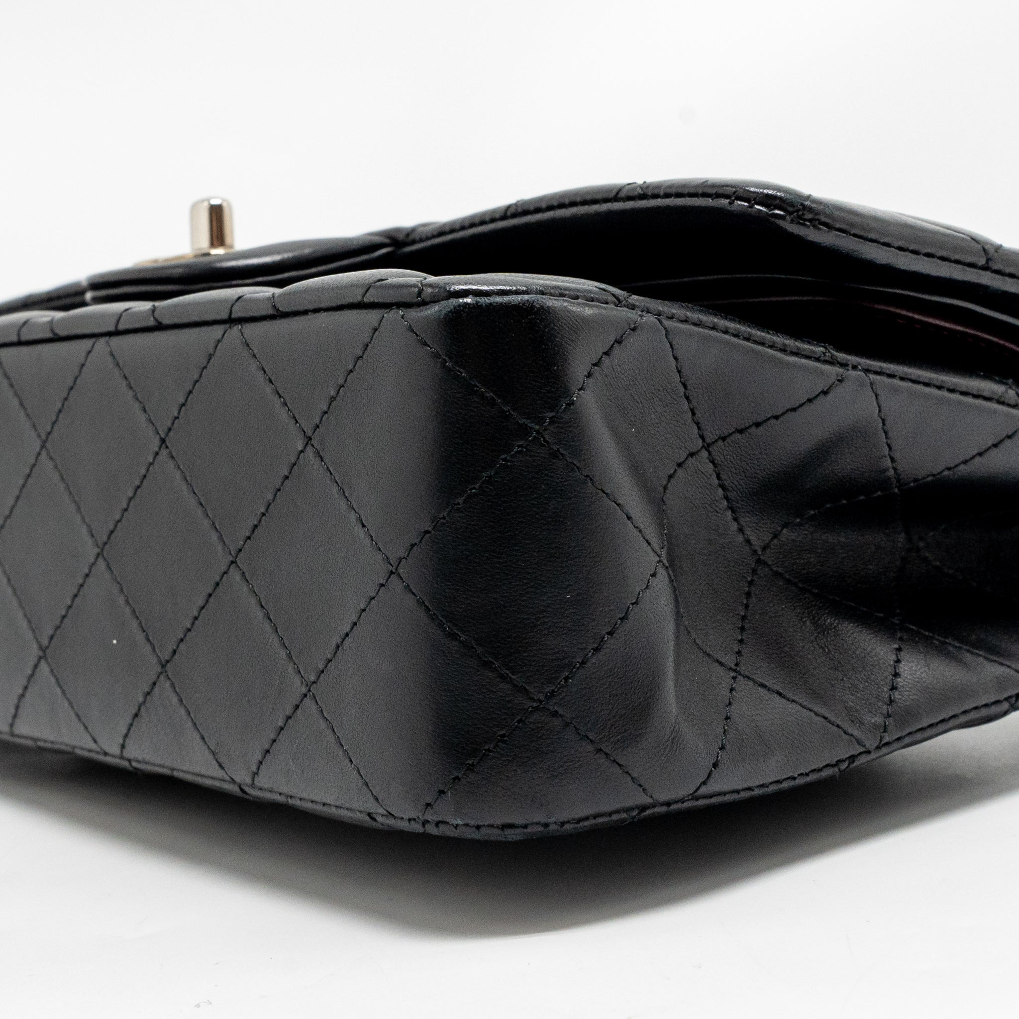 chanel-medium-classic-double-flap-bag-lambskin-black-shw-1