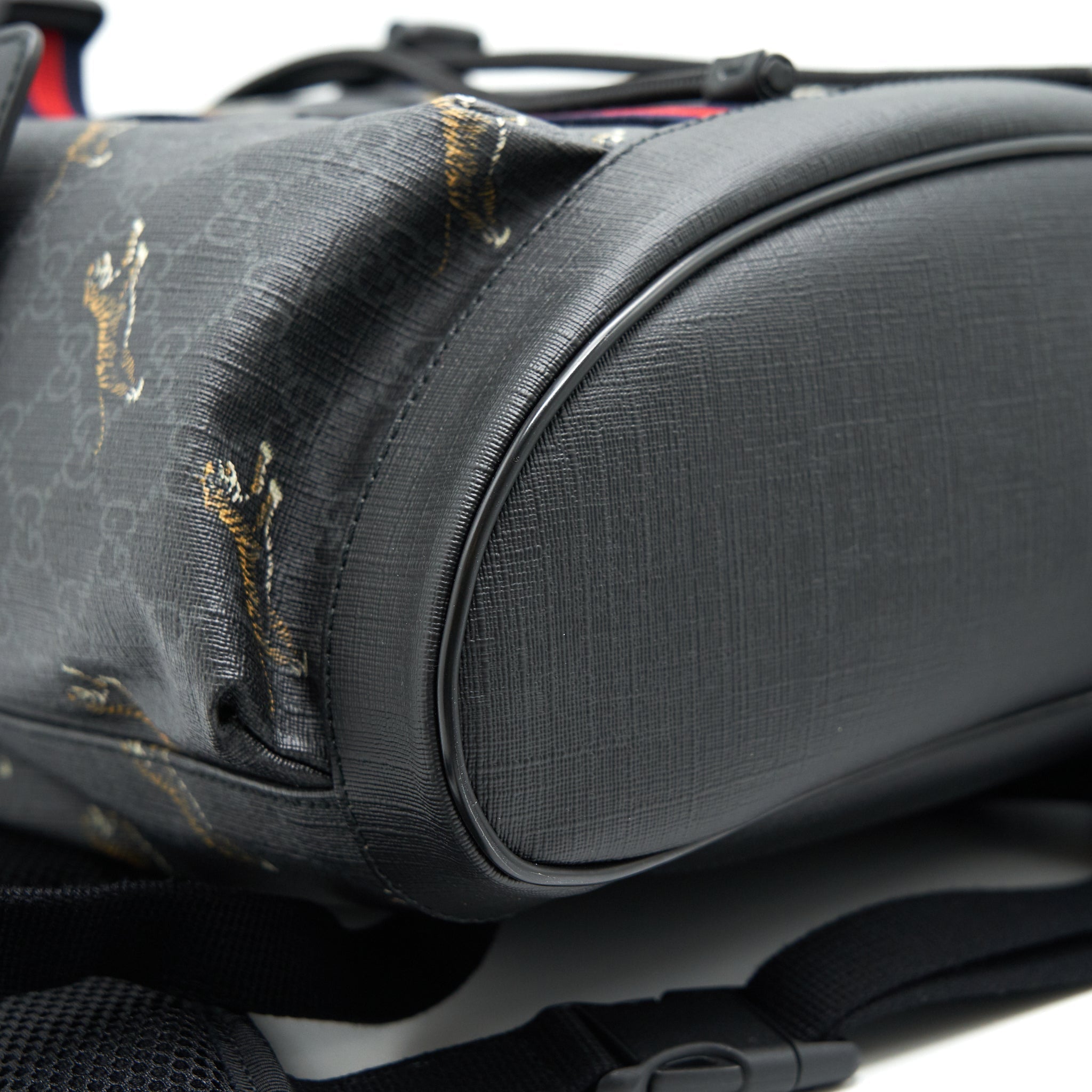 gucci-bestiary-backpack-with-tigers