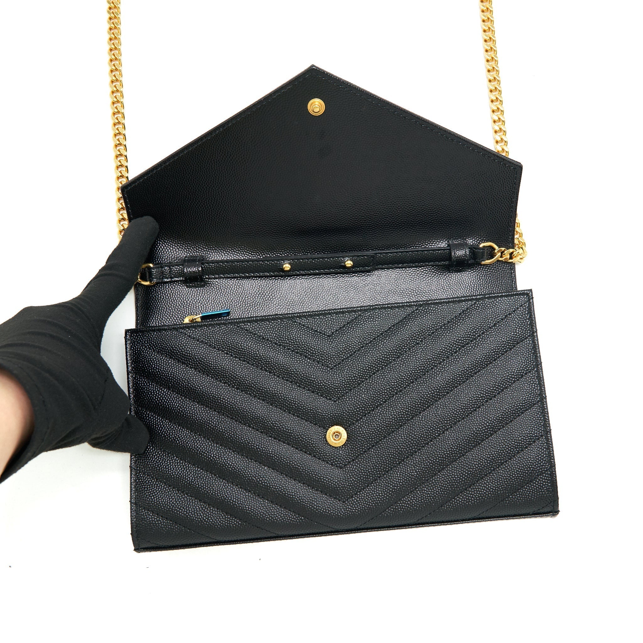 saint-laurent-envelope-chain-crossbody-bag-grained-calfskin-black-ghw-1