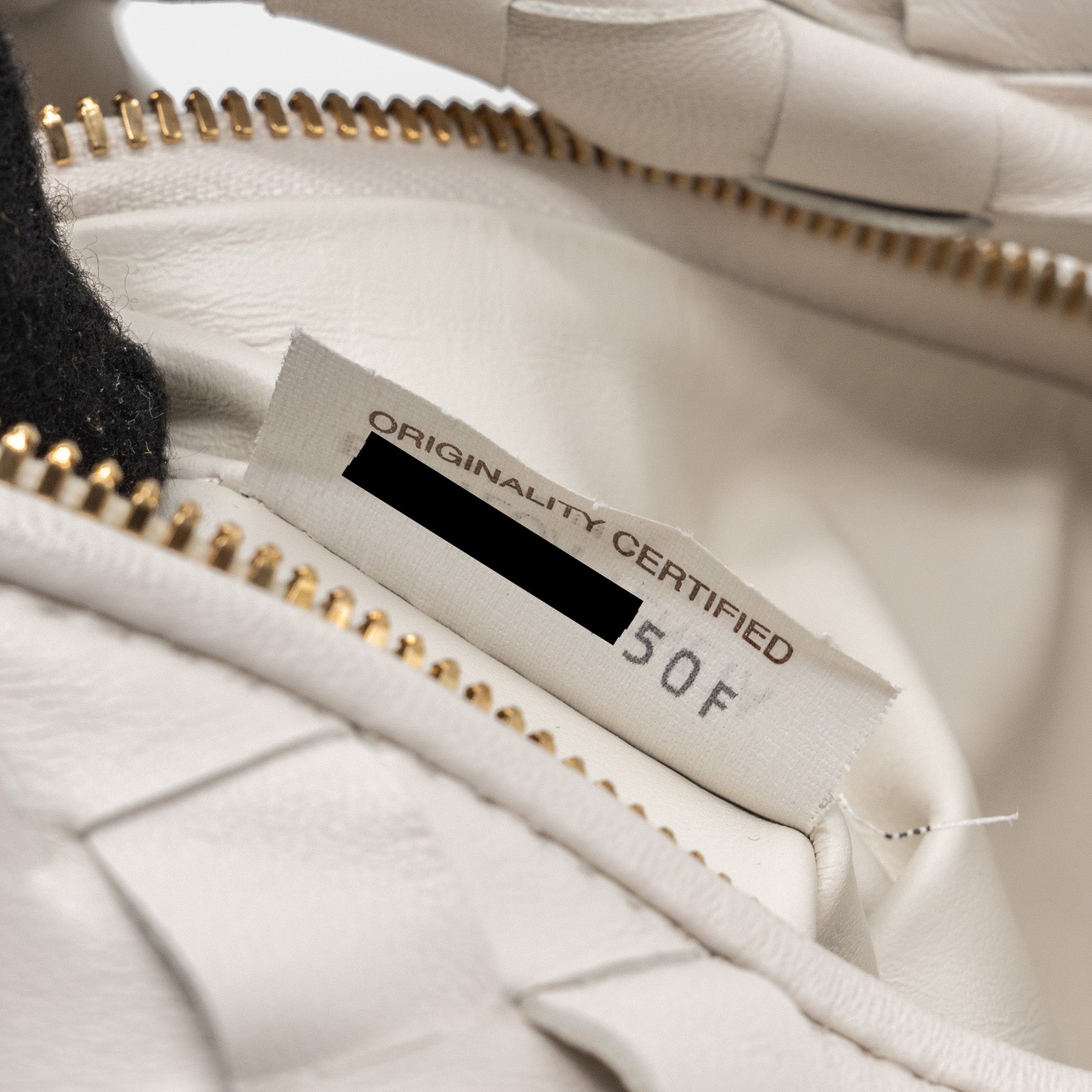 bottega-veneta-mini-jodie-lambskin-chalk-ghw