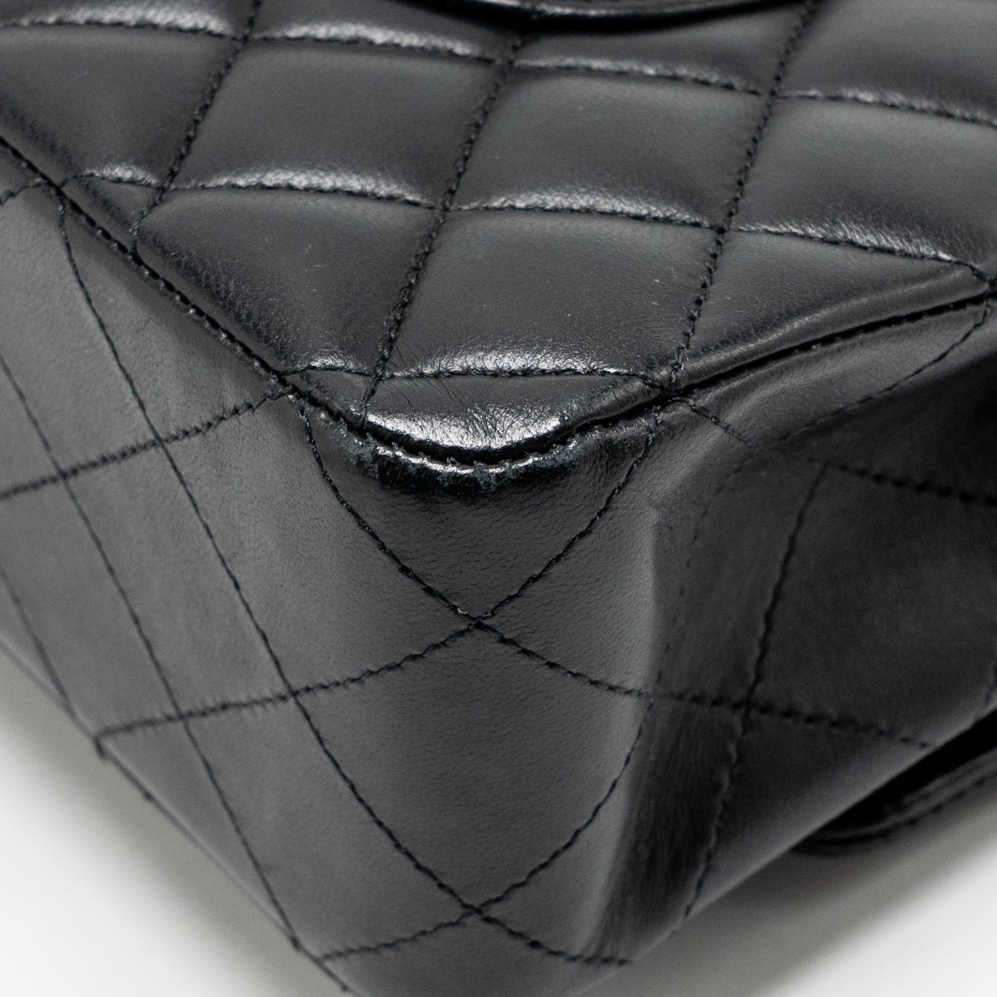 chanel-medium-classic-double-flap-bag-lambskin-black-shw-1