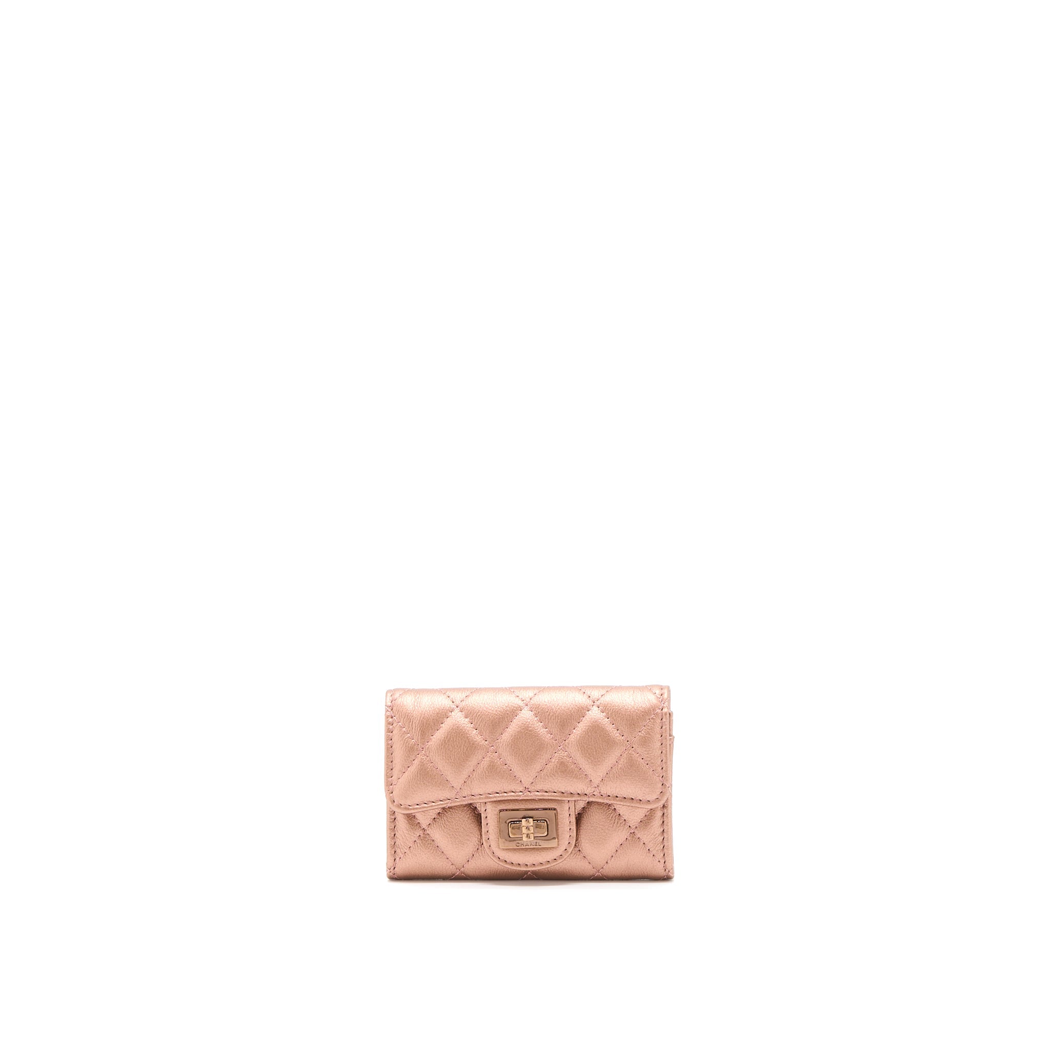 chanel-2-55-reissue-flap-card-holder-metallic-grained-calfskin-21a-rose-gold-rghw