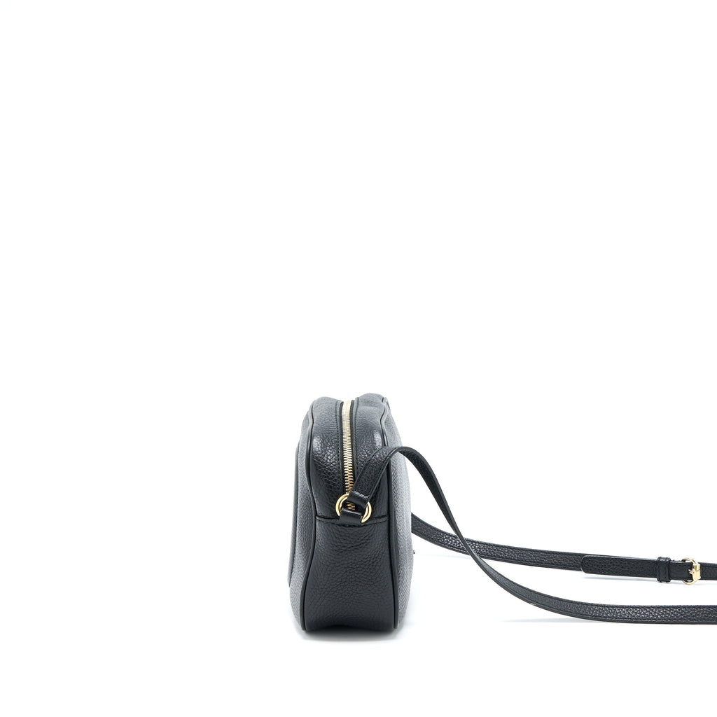 gucci-soho-disco-camera-bag-calfskin-black-with-lghw