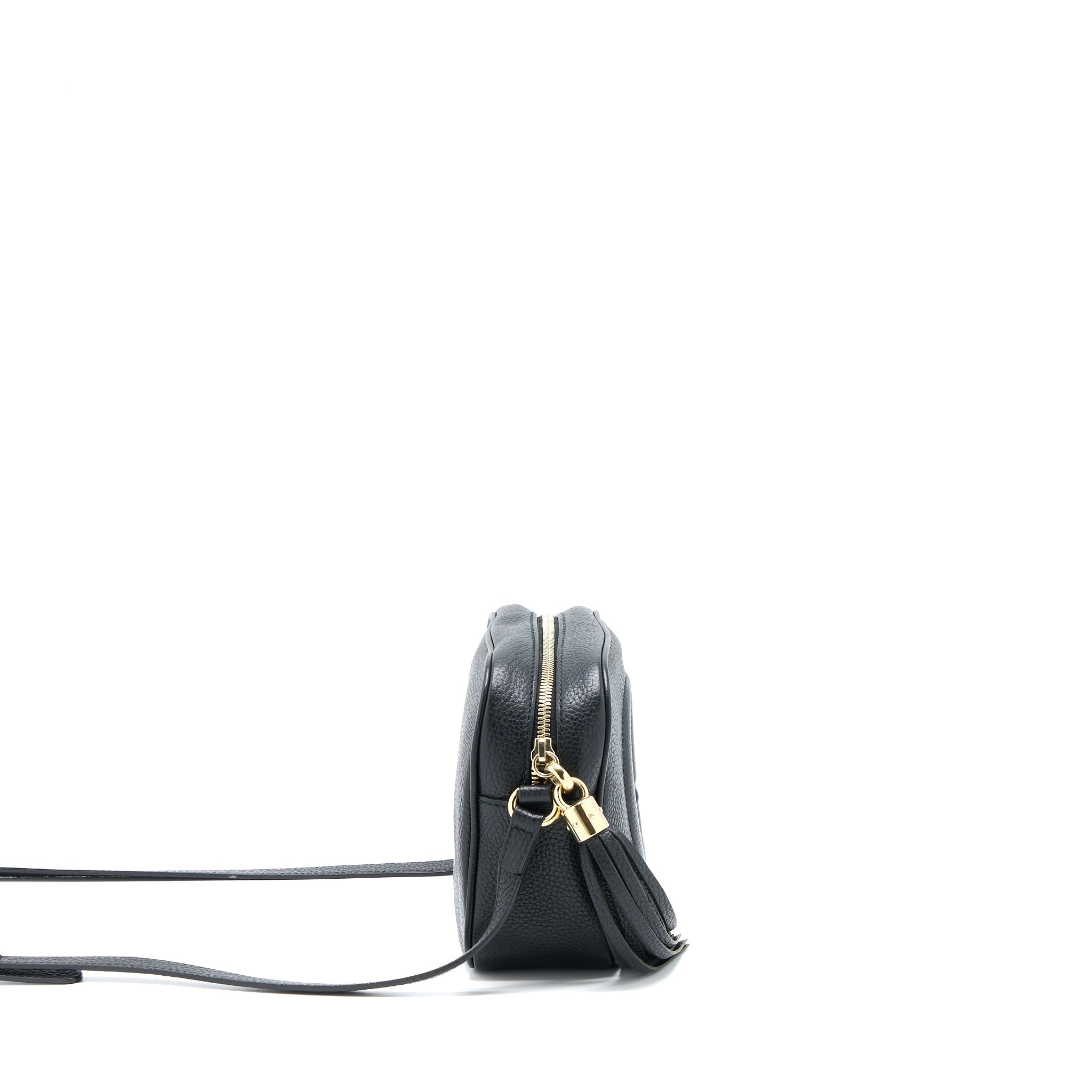 gucci-soho-disco-camera-bag-calfskin-black-with-lghw