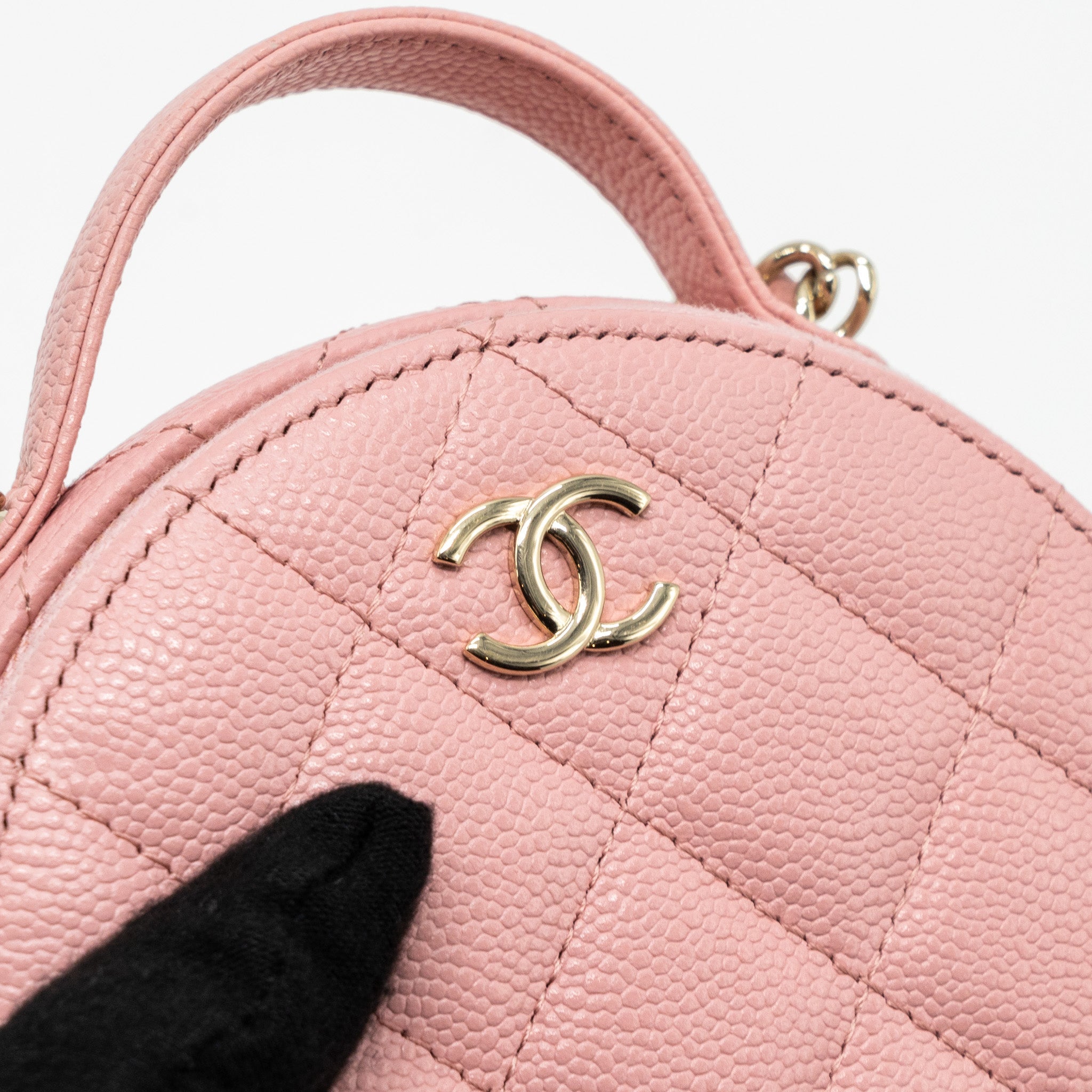 chanel-top-handle-mini-round-vanity-with-chain-caviar-pink-lghw