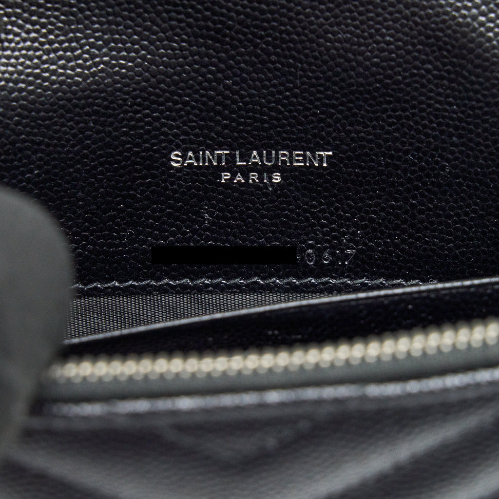 saint-laurent-grained-calfskin-envelope-wallet-on-chain-black-shw