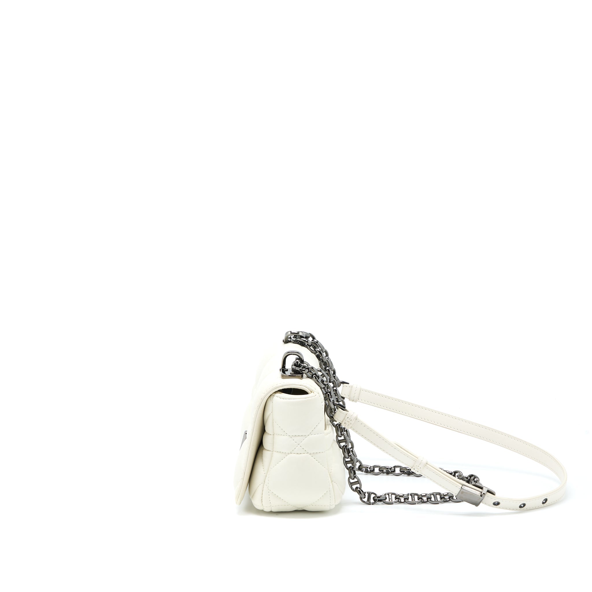 dior-small-dior-caro-bag-latte-quilted-macrocannage-calfskin-white-black-hardware