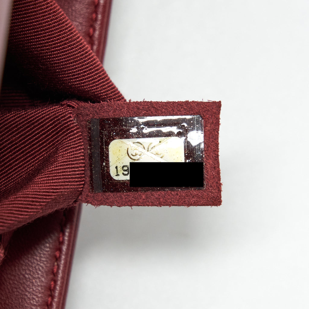 chanel-medium-boy-bag-lambskin-burgundy-red-ghw