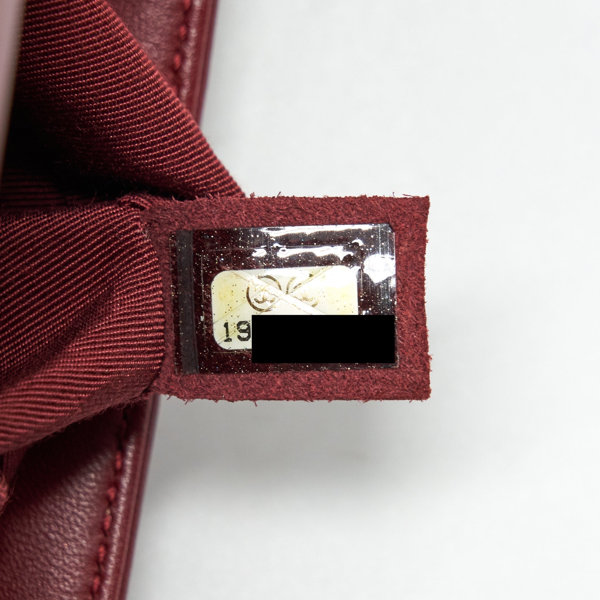 chanel-medium-boy-bag-lambskin-burgundy-red-ghw