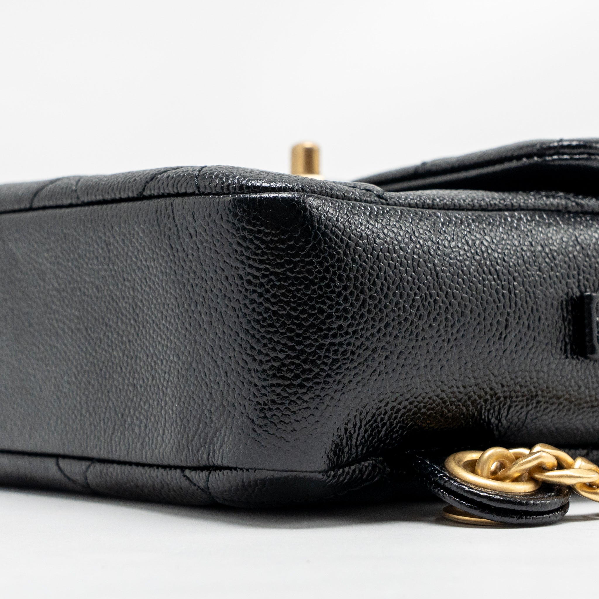 chanel-quilted-flap-backpack-caviar-black-ghw-microchip-1