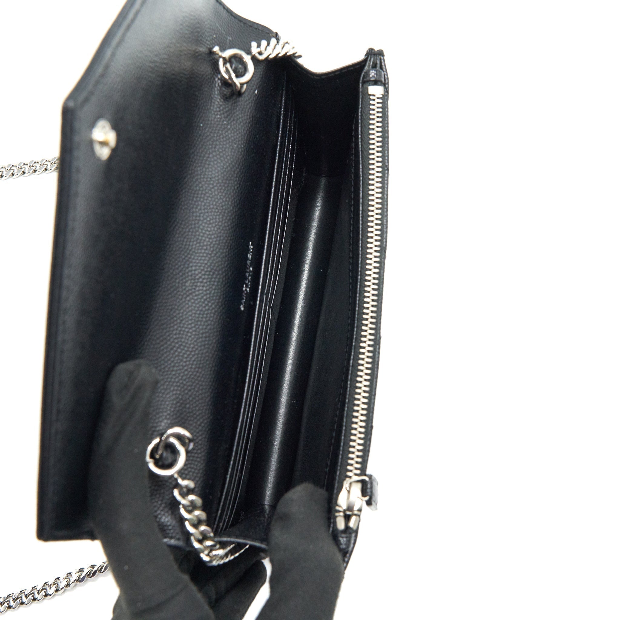 saint-laurent-grained-calfskin-envelope-wallet-on-chain-black-shw