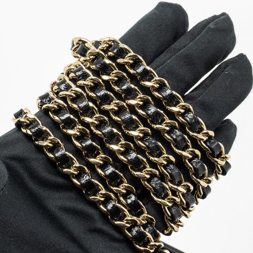 chanel-mini-31-clutch-with-chain-shiny-calfskin-black-lghw