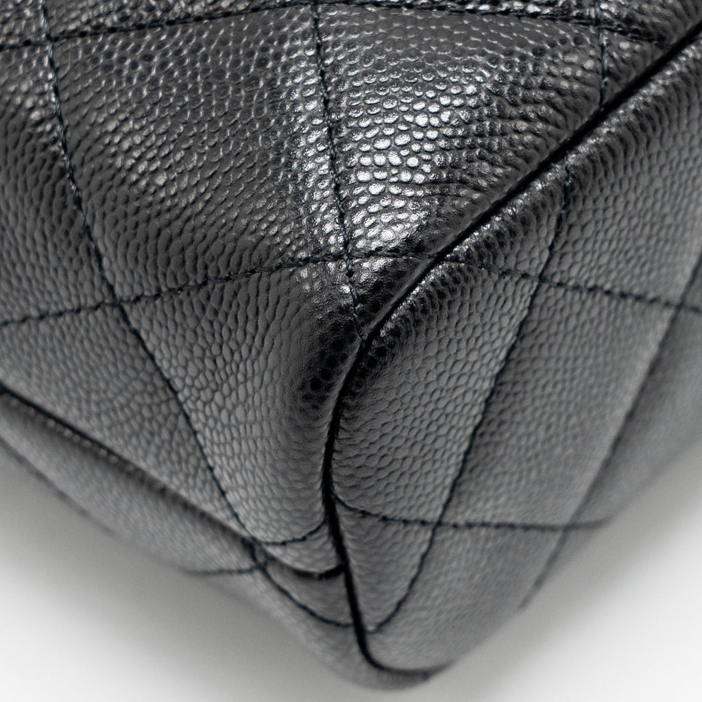 chanel-25c-quilted-hobo-bag-caviar-black-lghwmicrochip