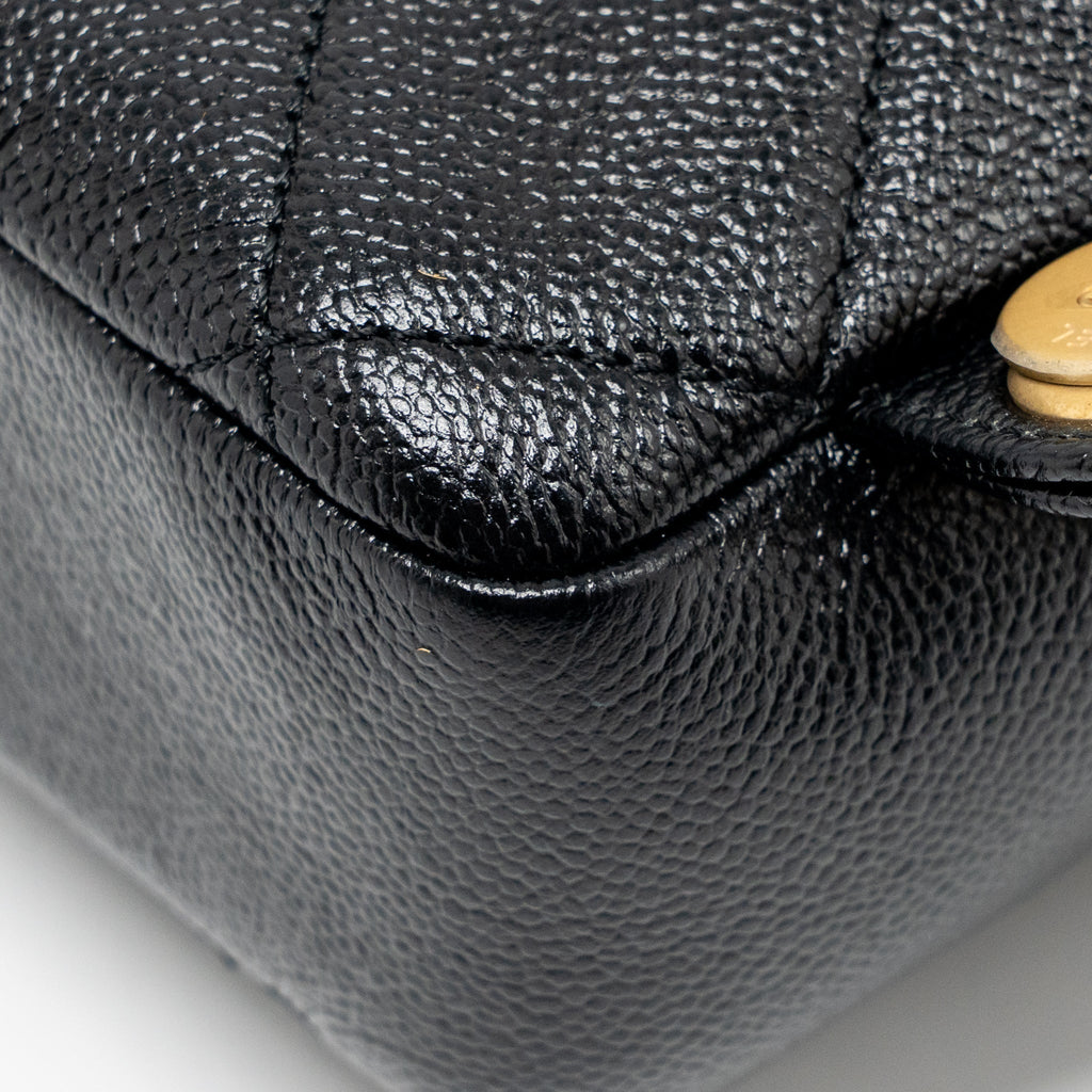 chanel-quilted-flap-backpack-caviar-black-ghw-microchip-1