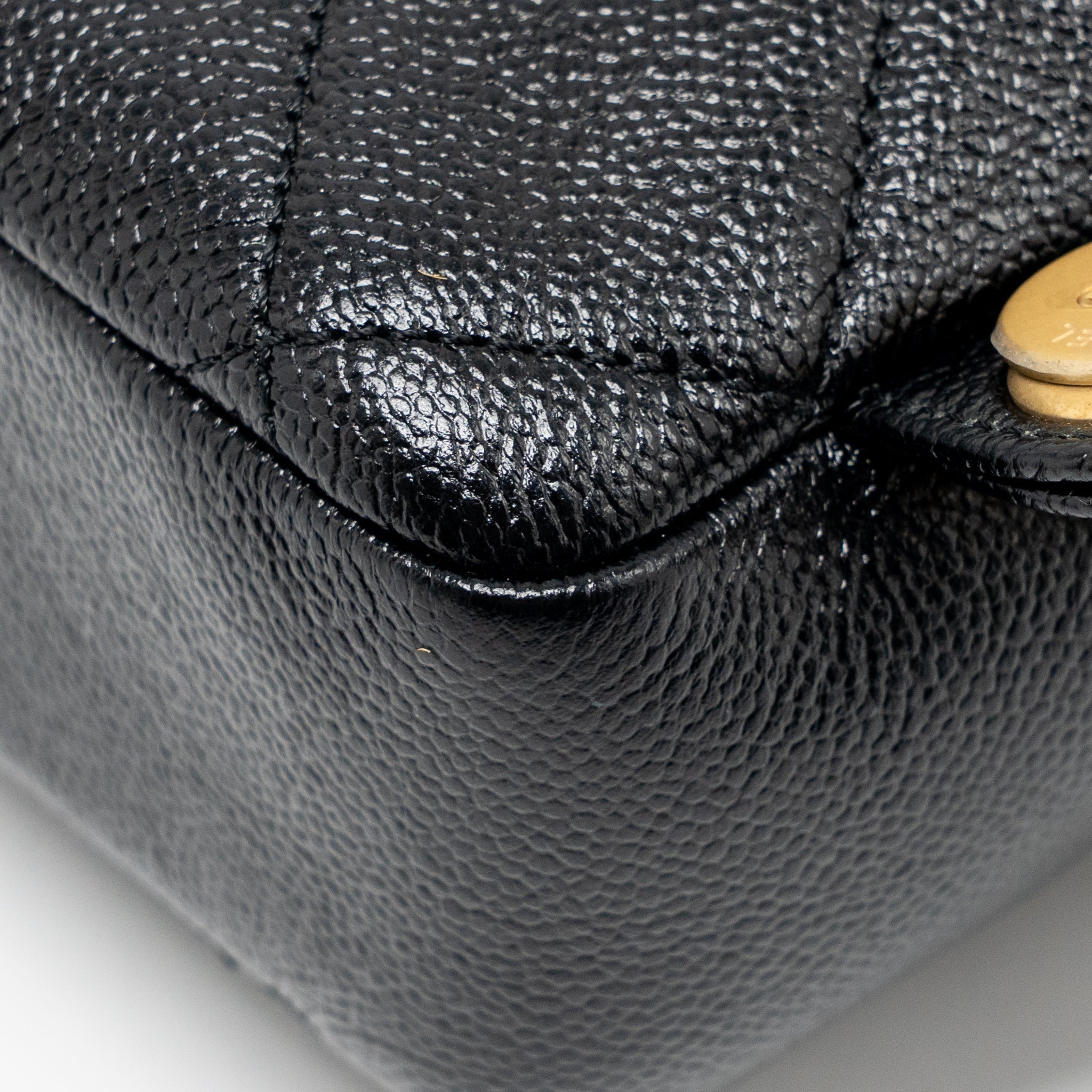 chanel-quilted-flap-backpack-caviar-black-ghw-microchip-1