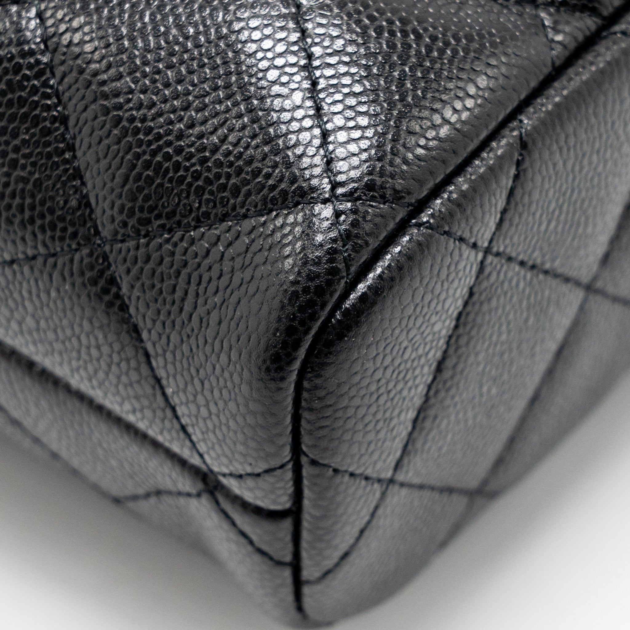 chanel-25c-quilted-hobo-bag-caviar-black-lghwmicrochip