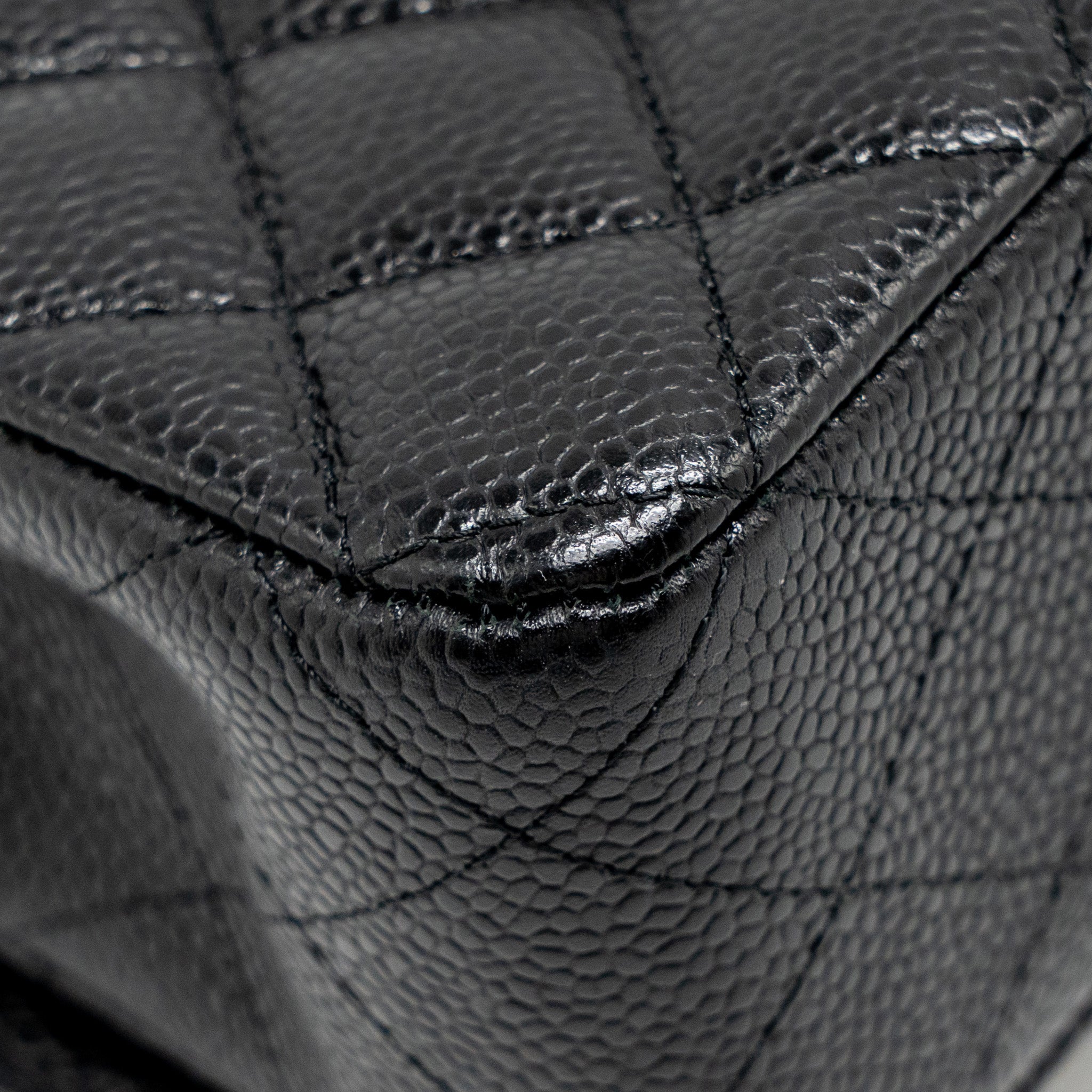 chanel-medium-classic-double-flap-bag-caviar-black-shw-copy-1