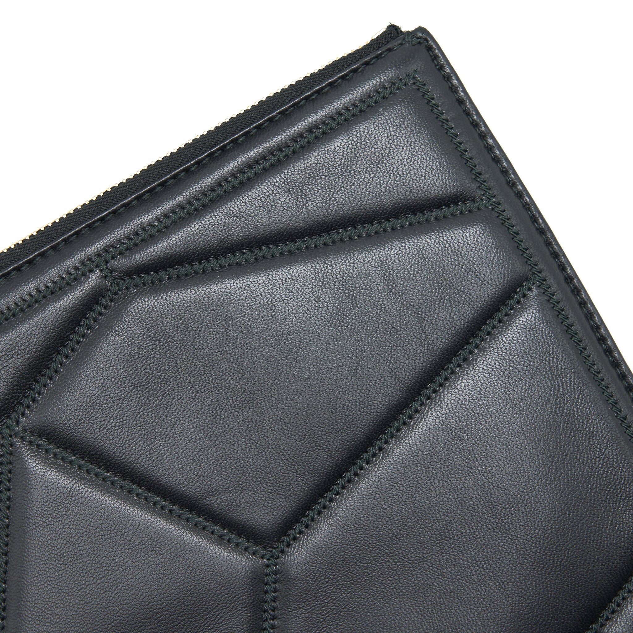bvlgari-serpenti-clutch-black-with-lghw