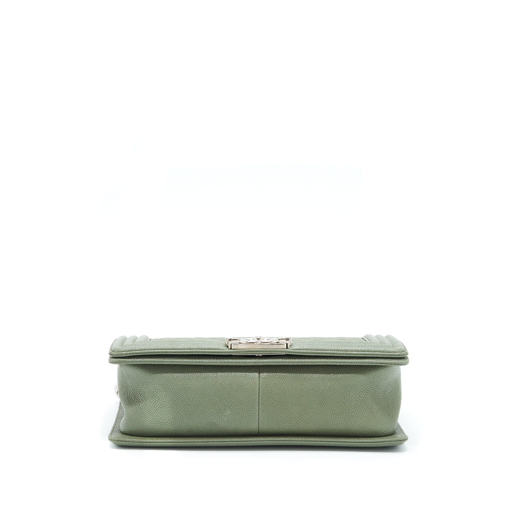 chanel-medium-boy-bag-caviar-light-green-shw