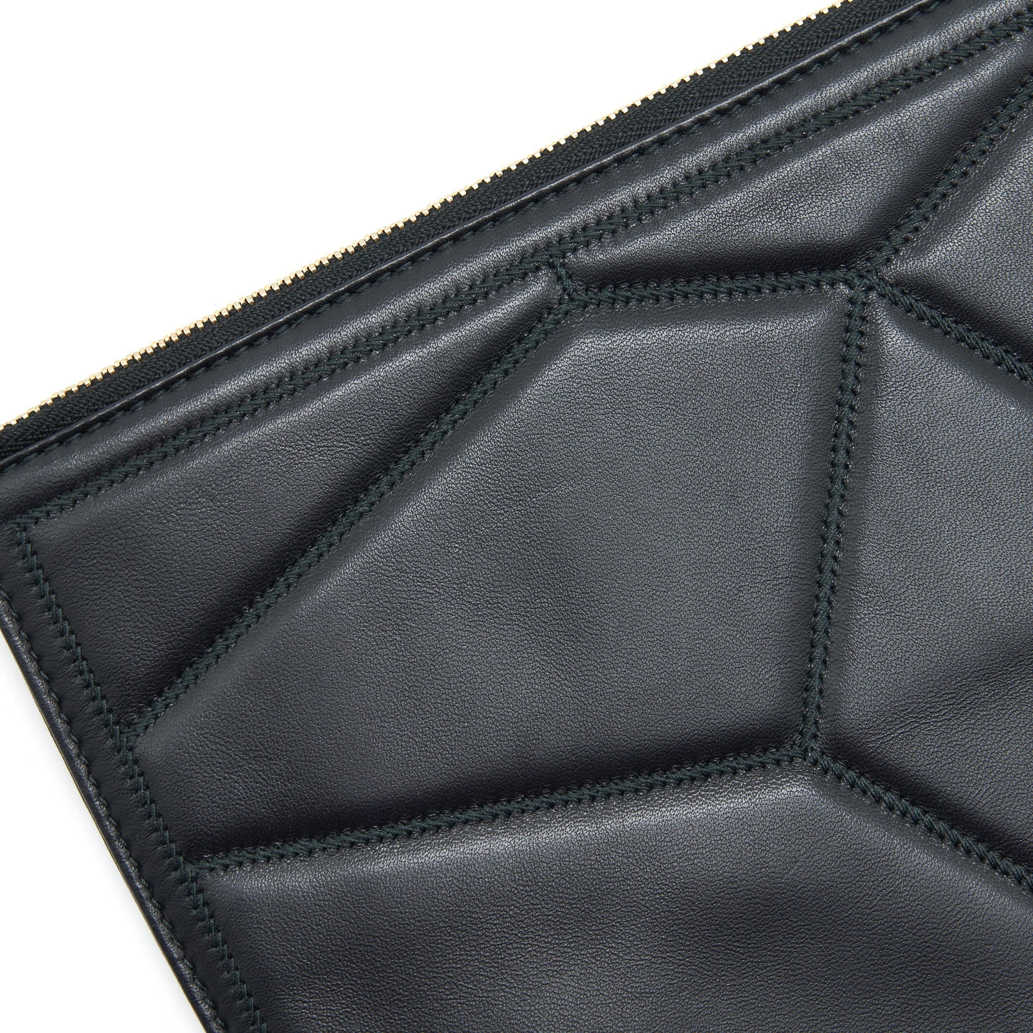 bvlgari-serpenti-clutch-black-with-lghw
