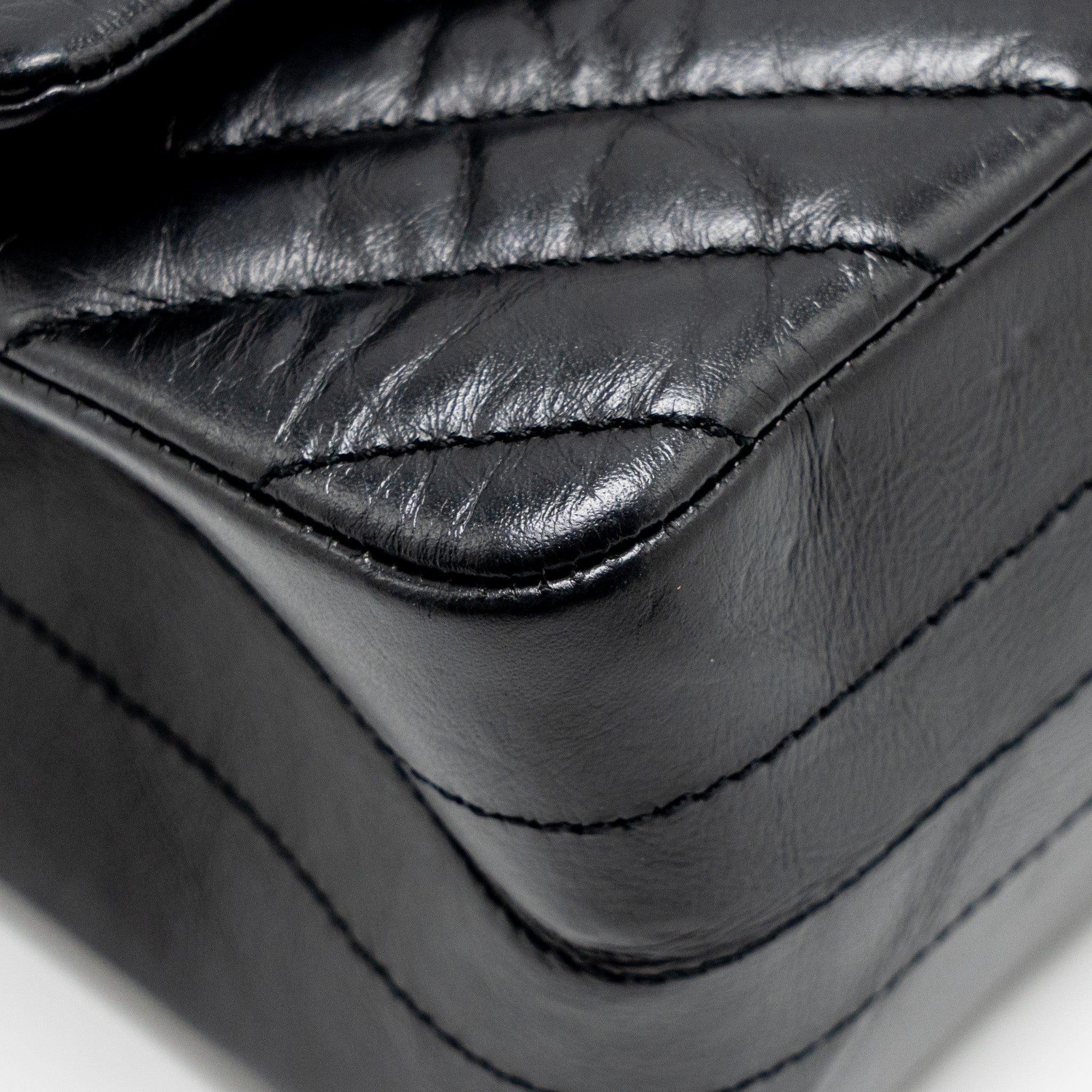 chanel-small-2-55-reissue-double-flap-bag-chevron-aged-calfskin-so-black