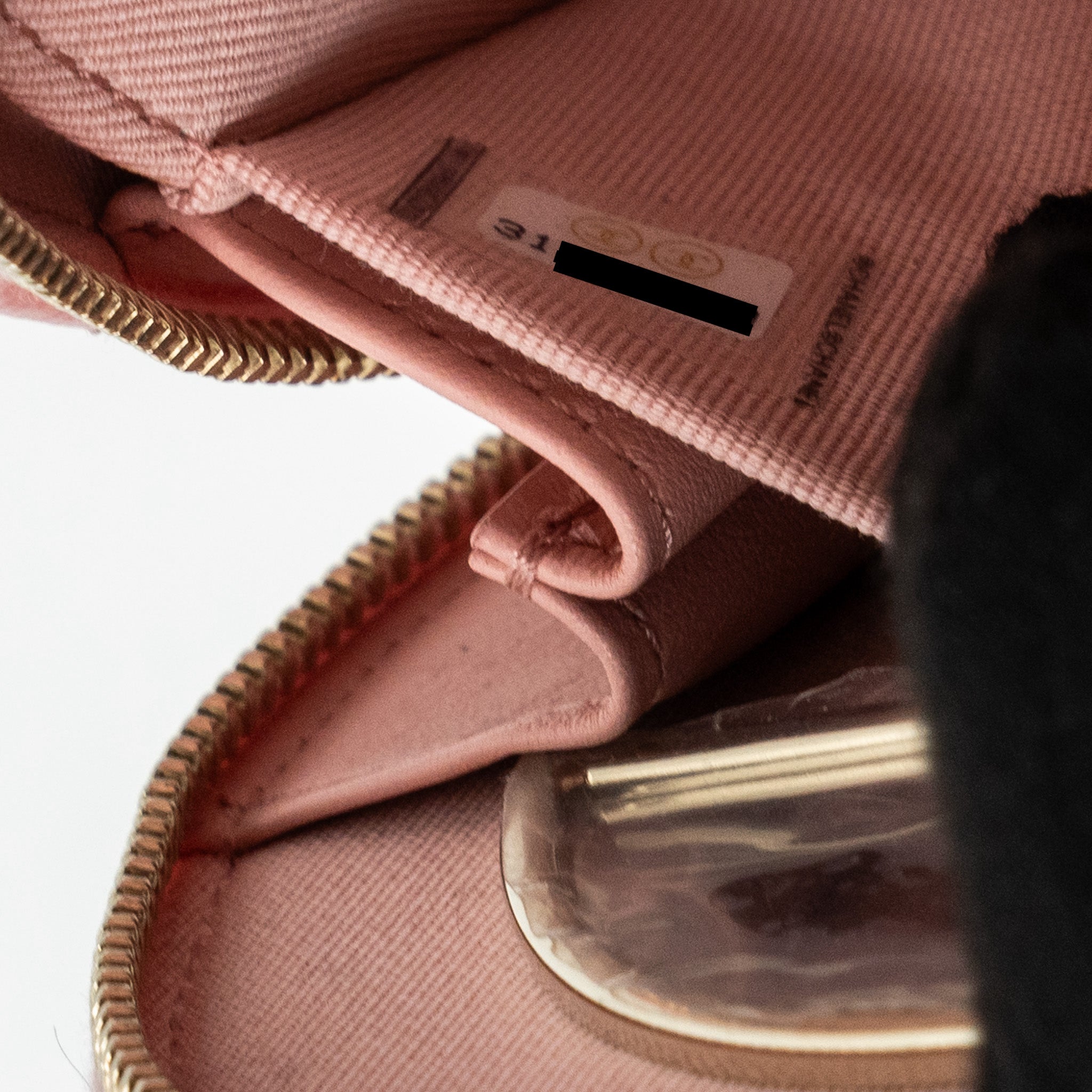 chanel-top-handle-mini-round-vanity-with-chain-caviar-pink-lghw
