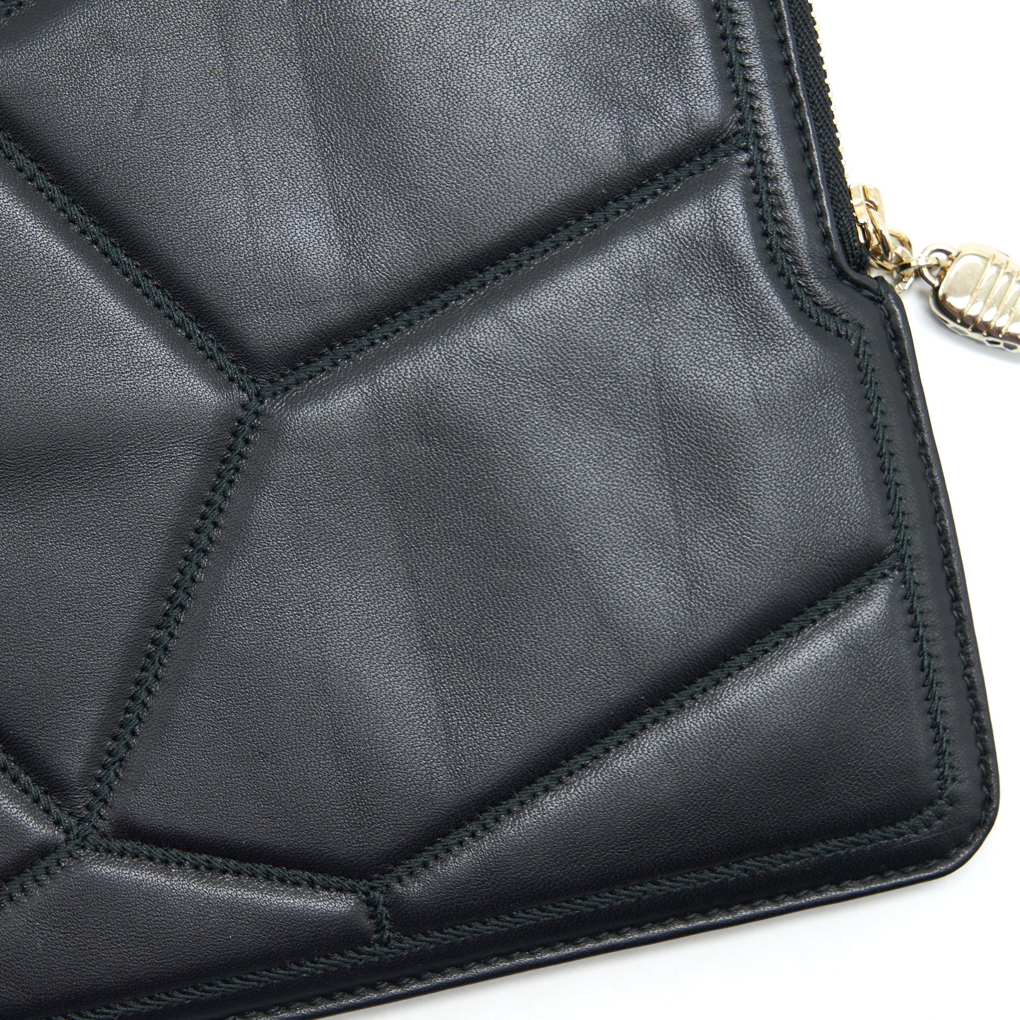 bvlgari-serpenti-clutch-black-with-lghw