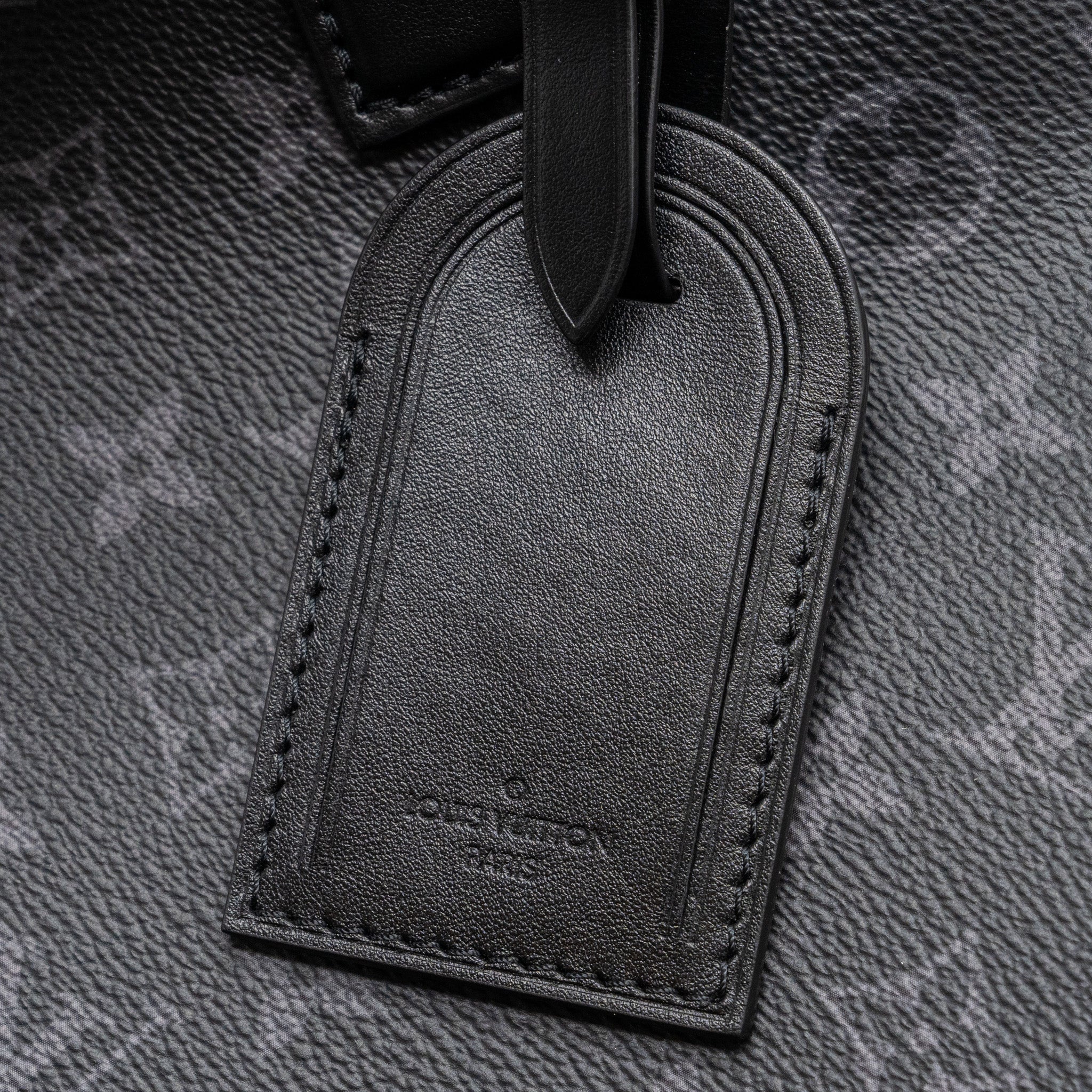 louis-vuitton-double-flat-messenger-monogram-eclipse-canvas-shw