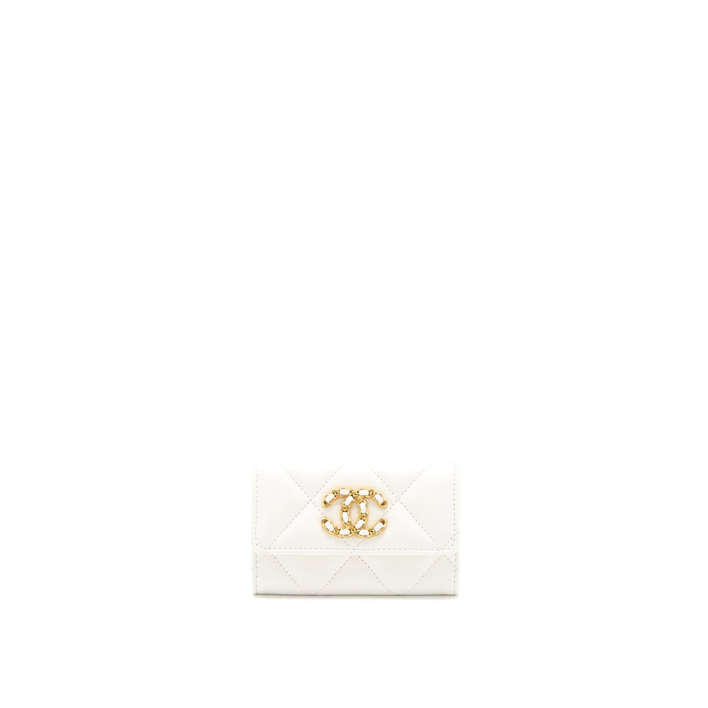 chanel-19-flap-card-holder-lambskin-white-brushed-ghw-microchip