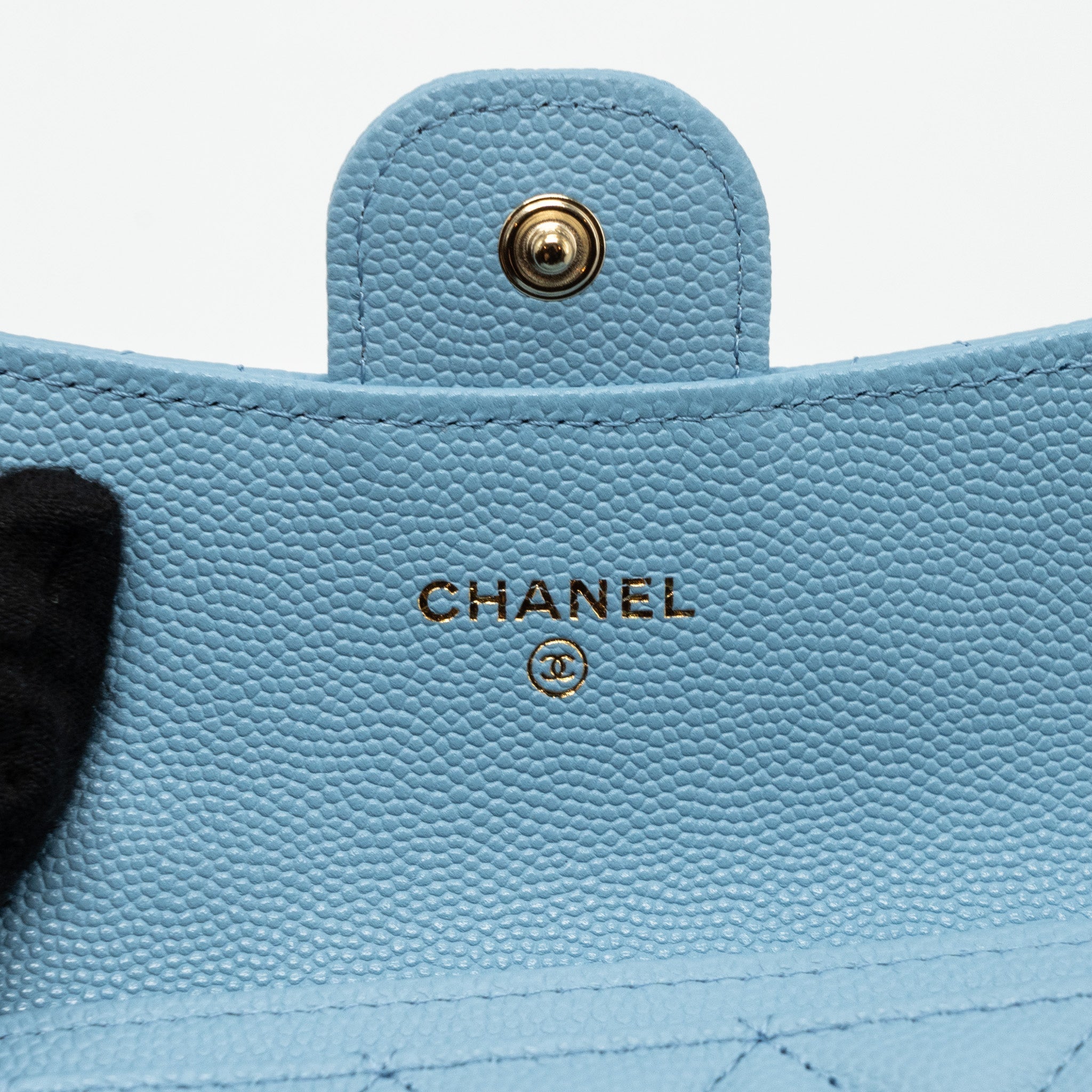 chanel-classic-flap-card-holder-caviar-blue-lghw