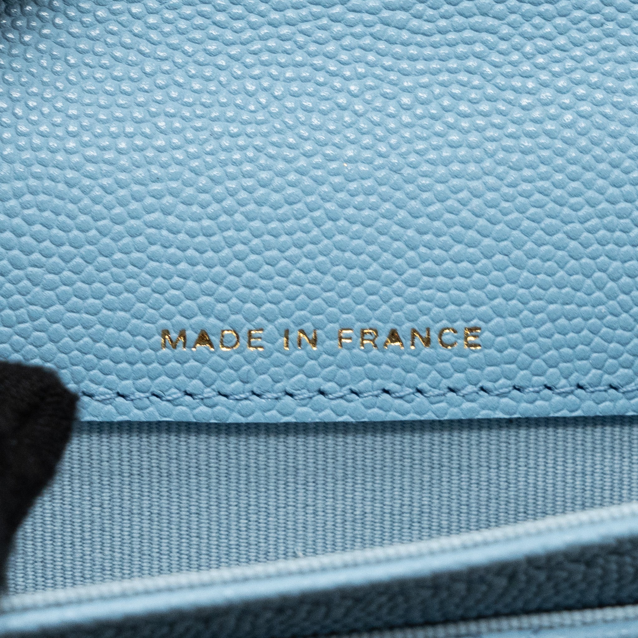 chanel-classic-flap-card-holder-caviar-blue-lghw