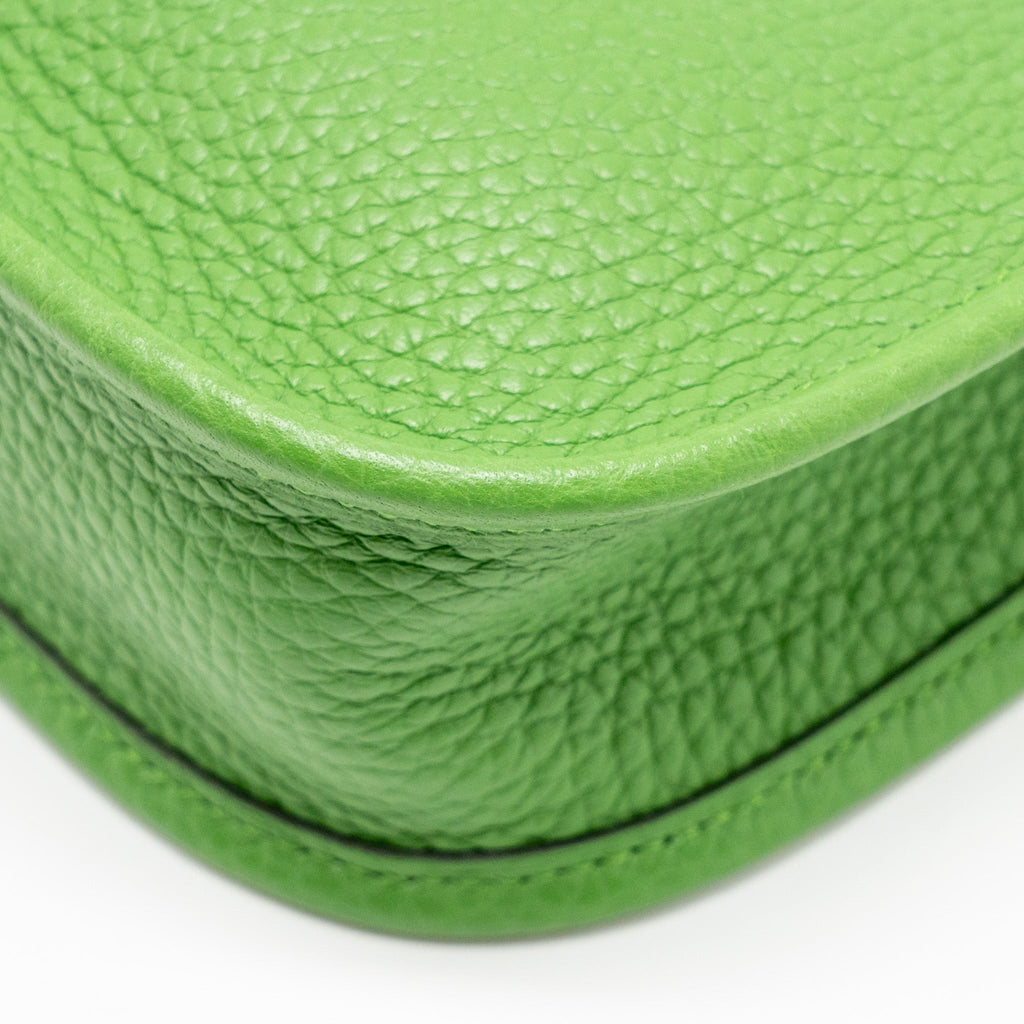 herme-mini-evelyne-clemence-vert-yucca-shw-stamp-w