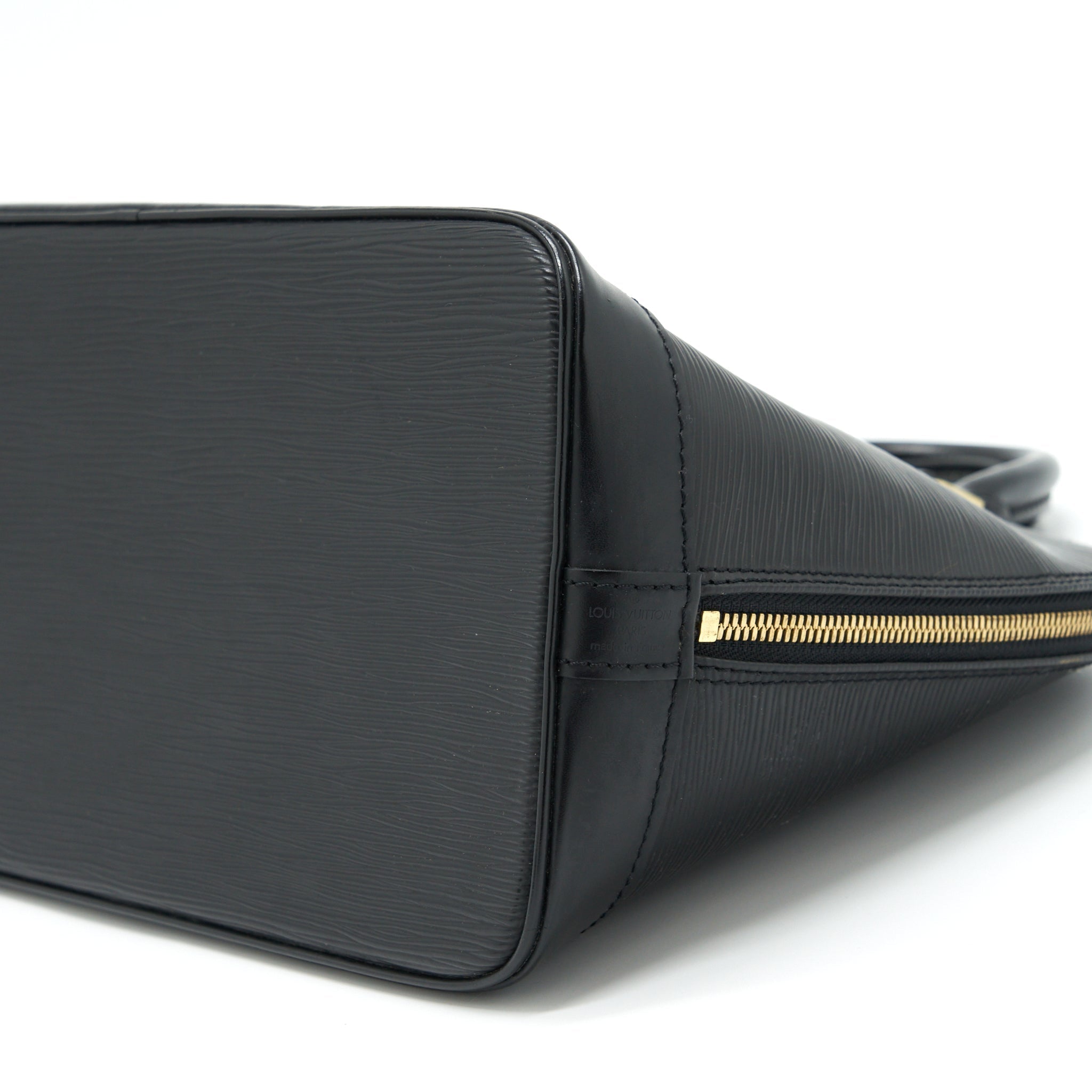 louis-vuitton-alma-bag-epi-black-ghw