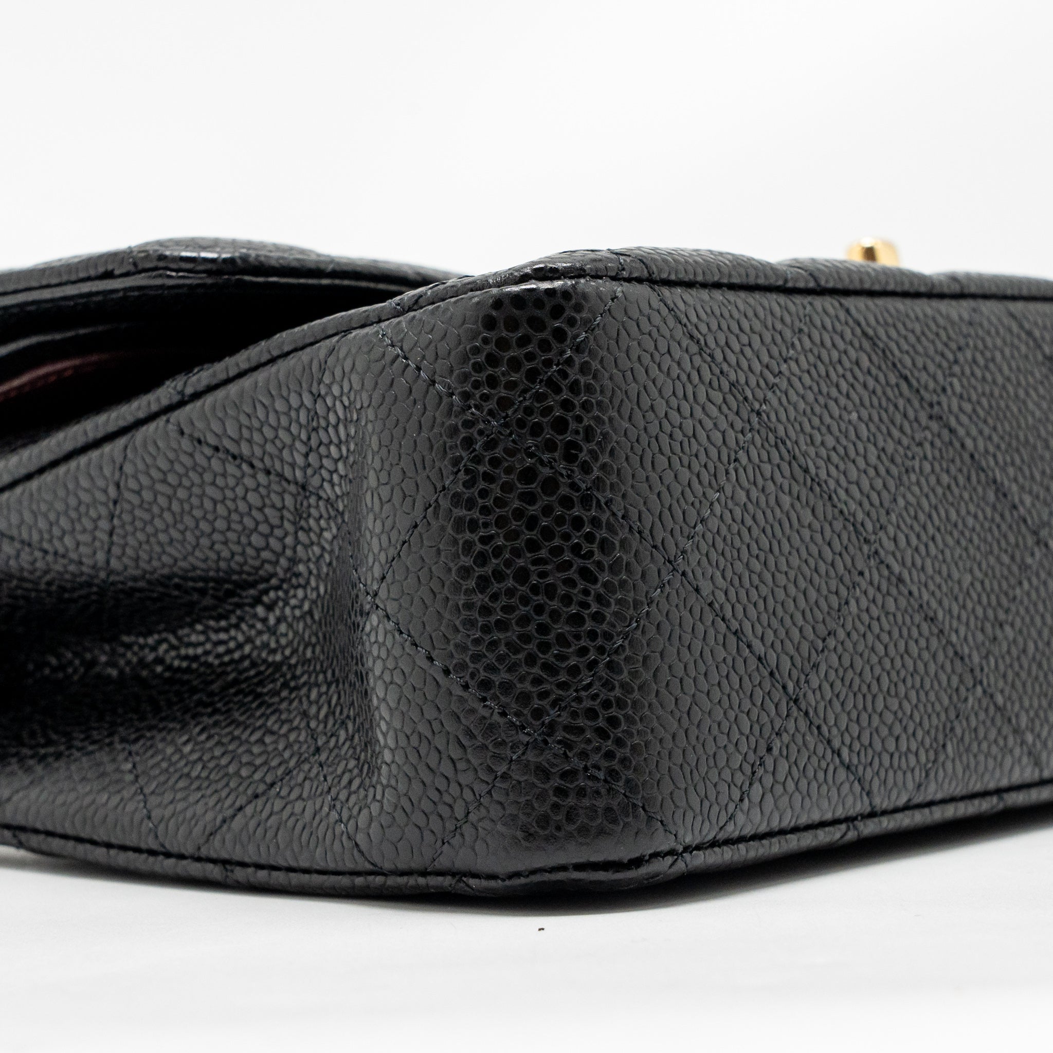 chanel-medium-classic-double-flap-bag-caviar-black-ghw-microchip-12