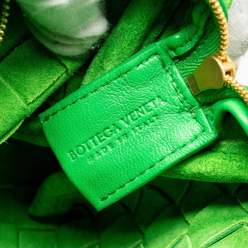 bottega-veneta-mini-loop-camera-bag-lambskin-green-ghw