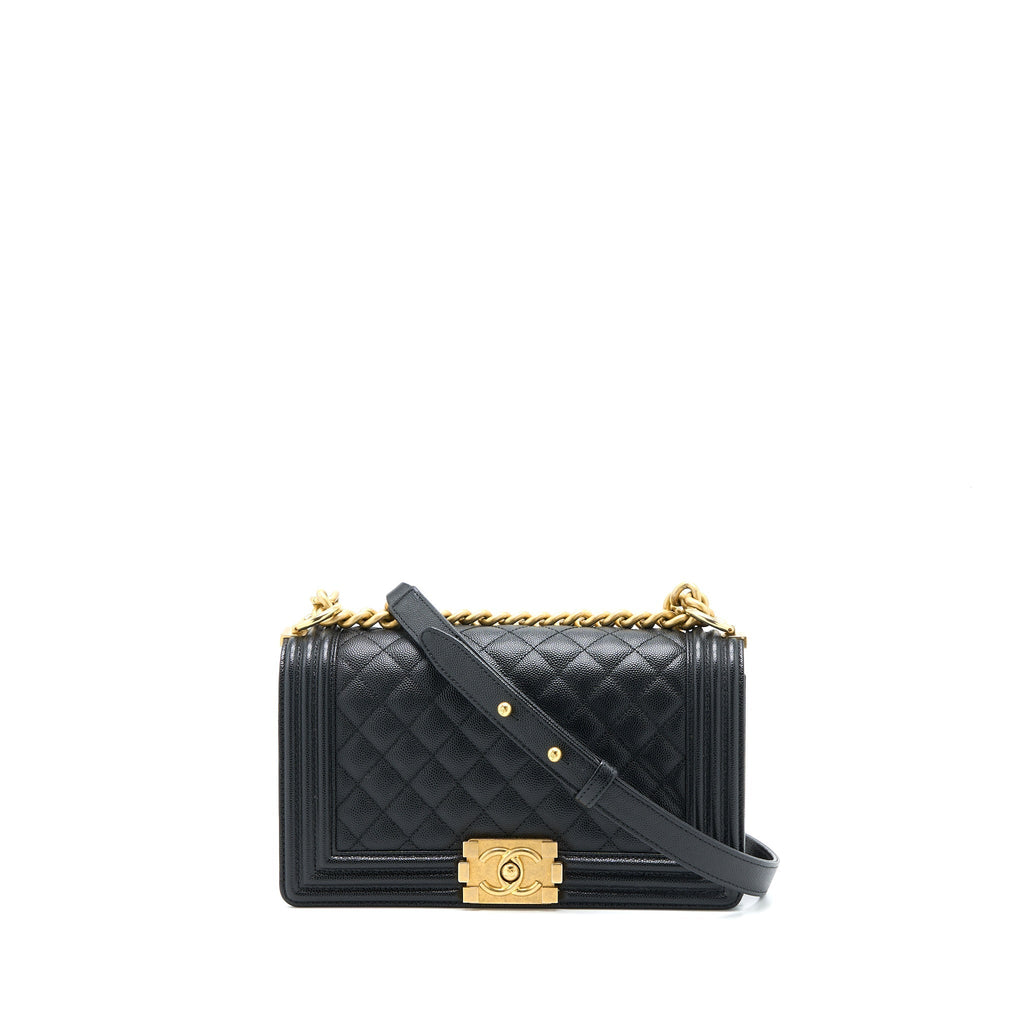 chanel-medium-boy-bag-caviar-black-brushed-ghw-1
