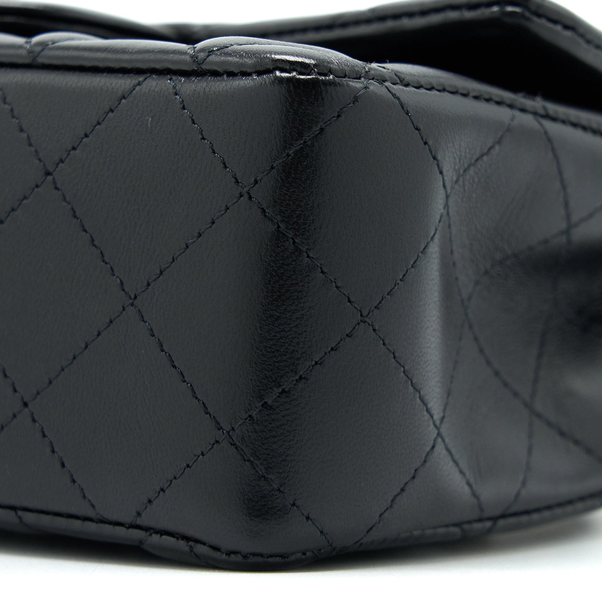 chanel-classic-mini-rectangular-flap-bag-lambskin-black-lghw-microchip-3