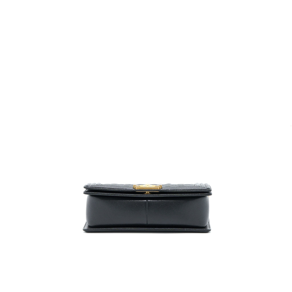 chanel-medium-boy-bag-caviar-black-brushed-ghw-1