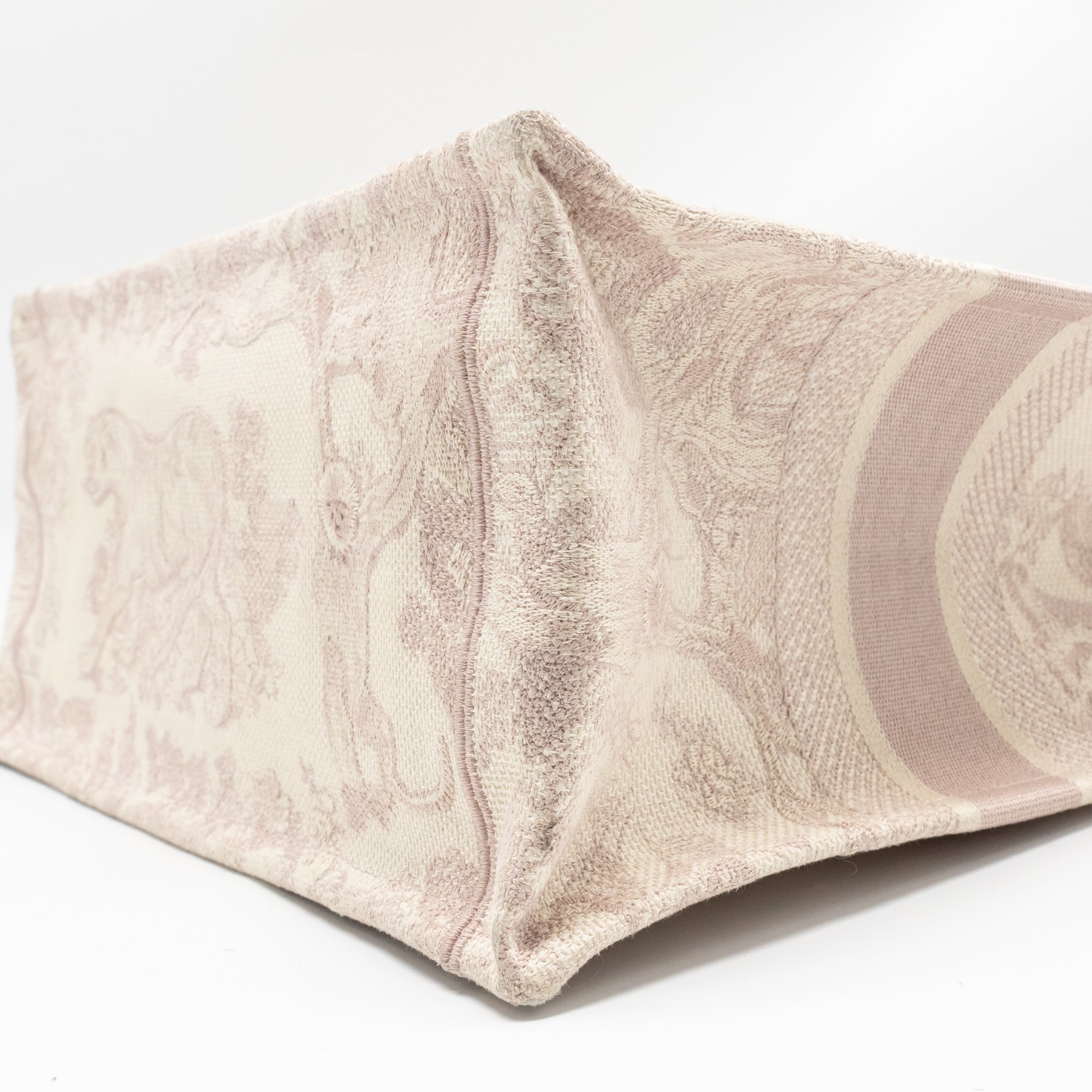 dior-medium-book-tote-pink-toile-de-jouy-embroidery-1