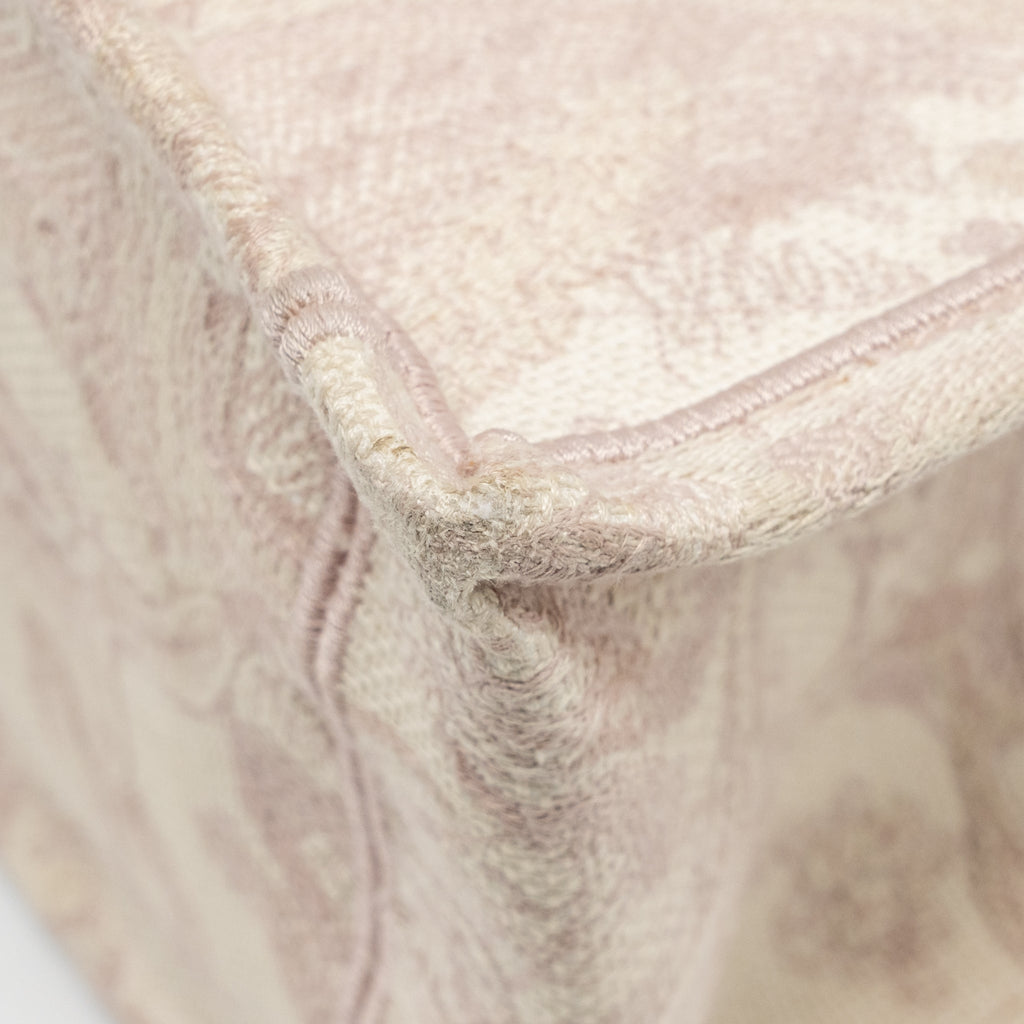 dior-medium-book-tote-pink-toile-de-jouy-embroidery-1