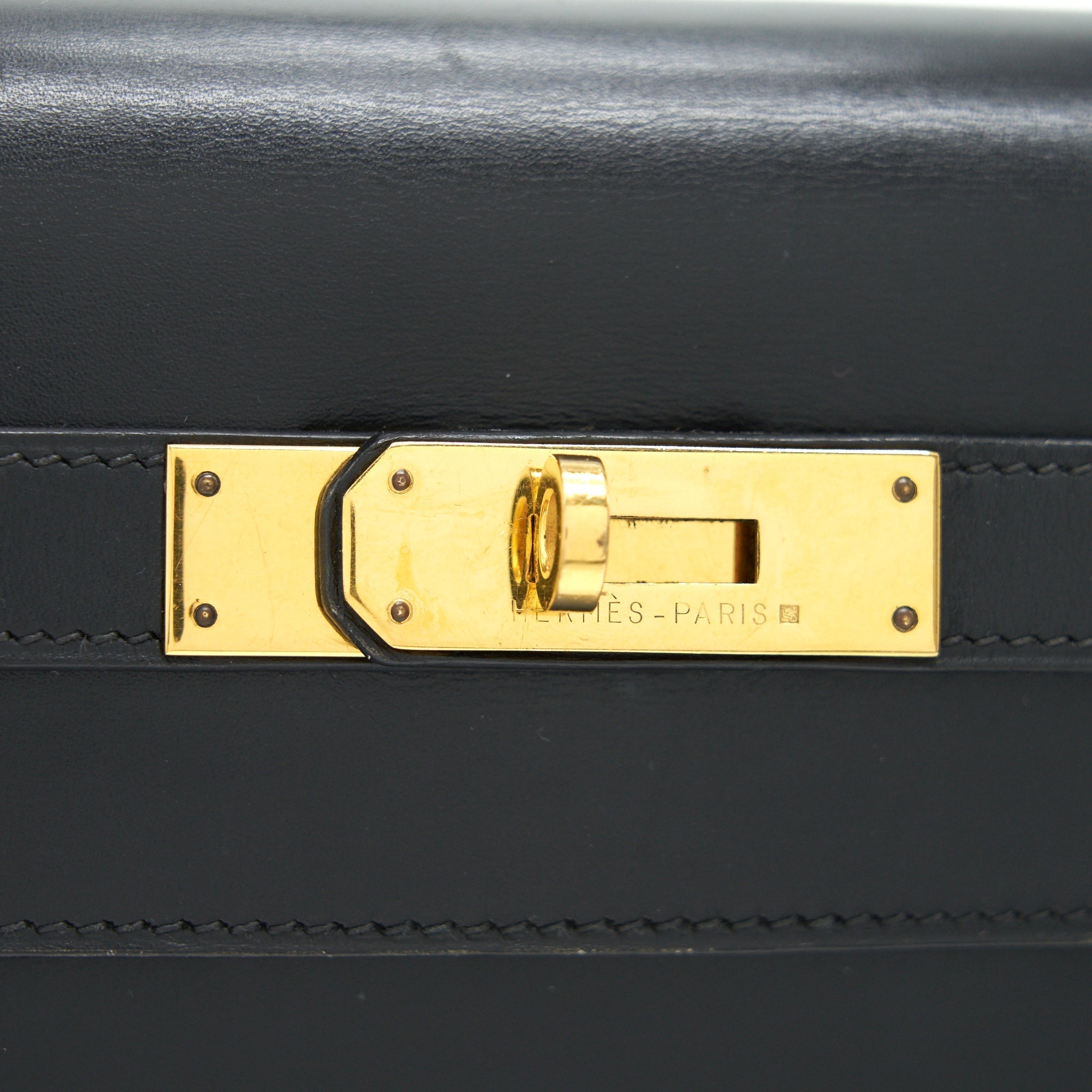 hermes-vintage-kelly-32-box-leather-black-ghw-strap-missing