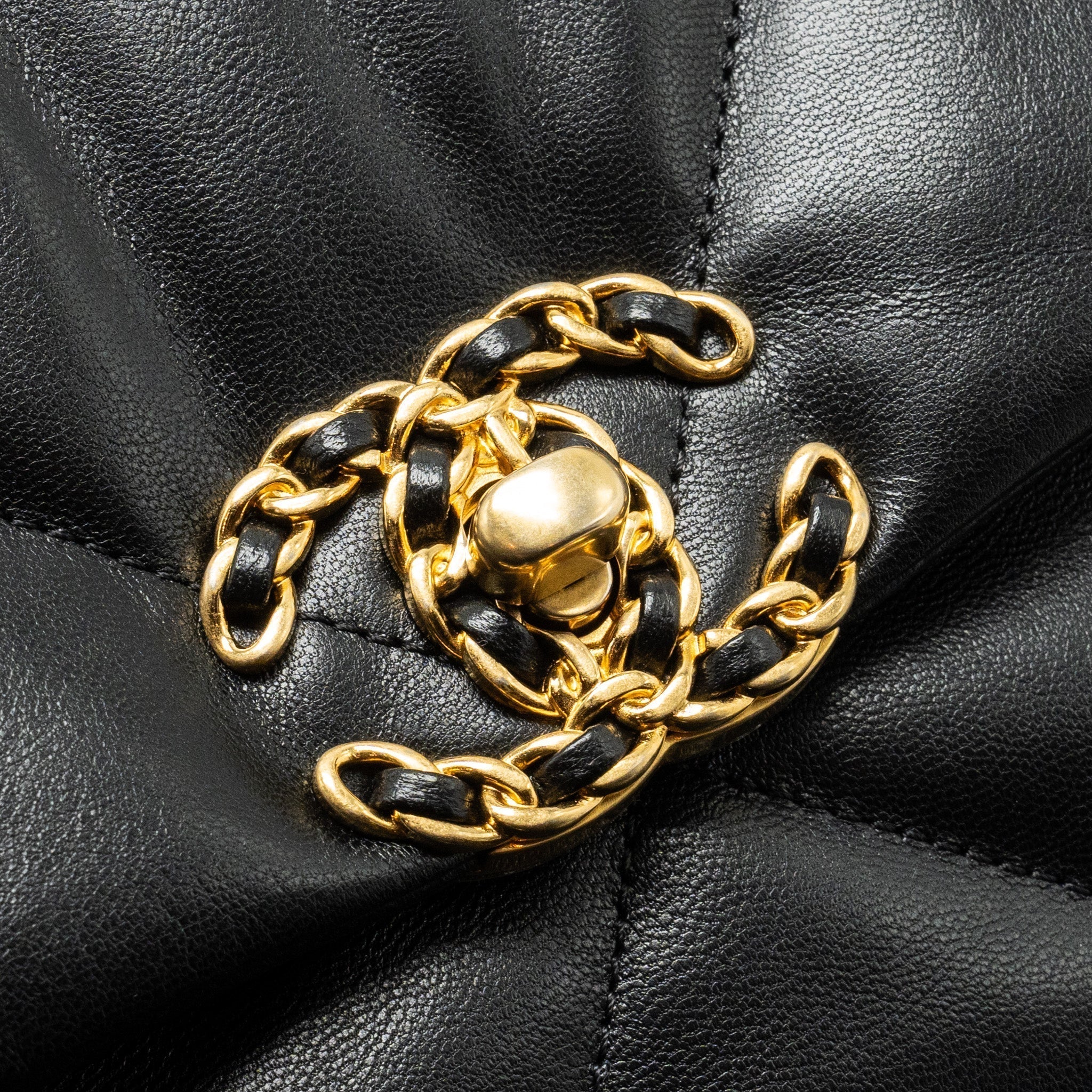 chanel-small-19-bag-goatskin-black-multicolor-hardware