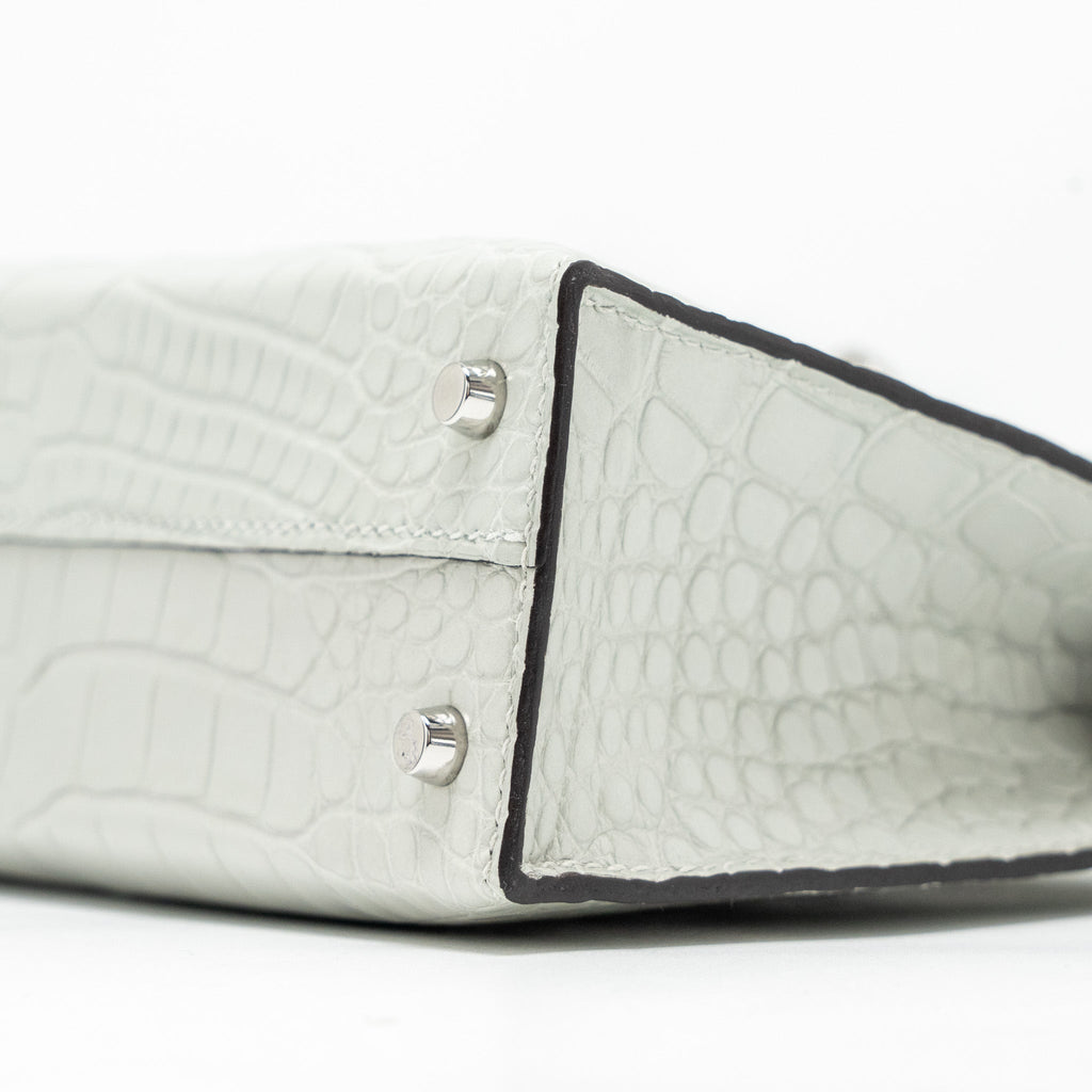 hermes-mini-kelly-ii-matte-alligator-mississippiensis-0w-gris-neve-shw-stamp-b